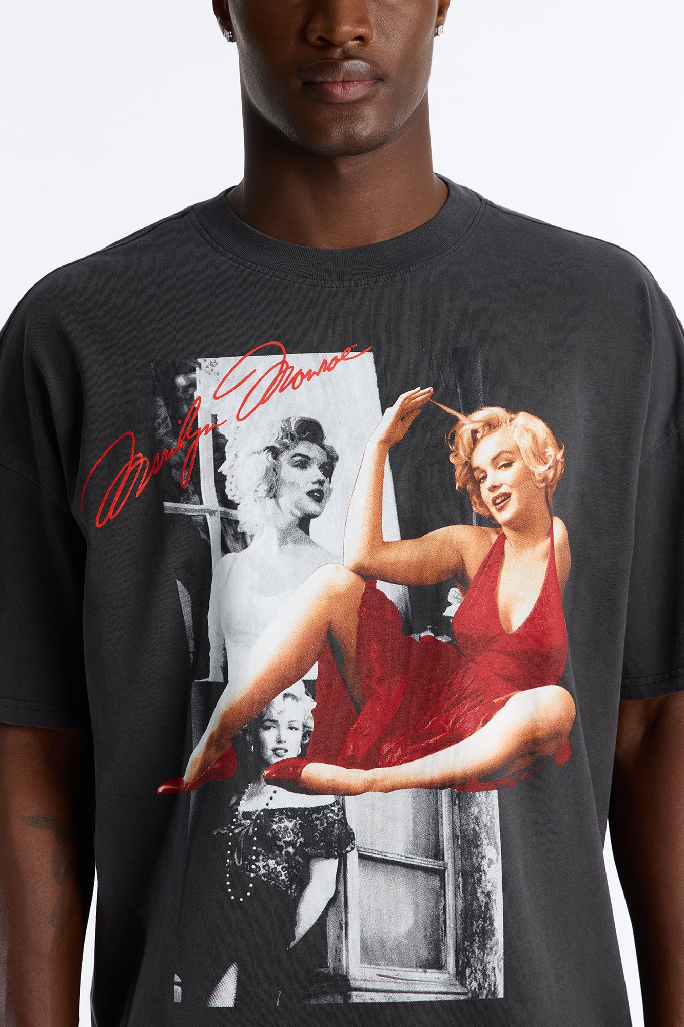 Marilyn Monroe Vintage Boxy Short Sleeve Tee - Black
