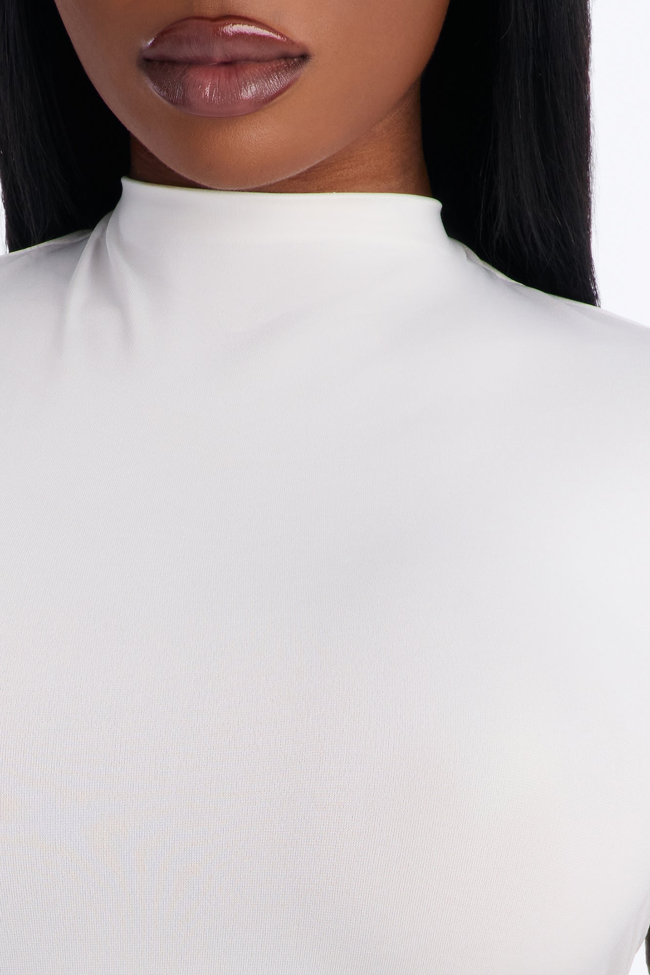 Miley Mock Neck Short Sleeve Top - White