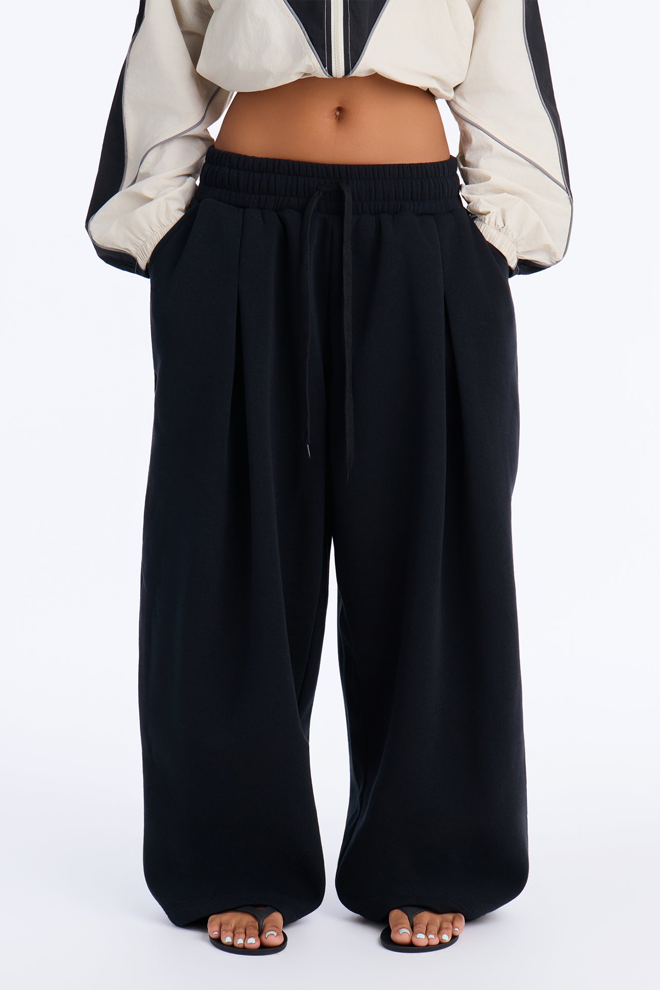 Rachel Barrel Lounge Pant - Black