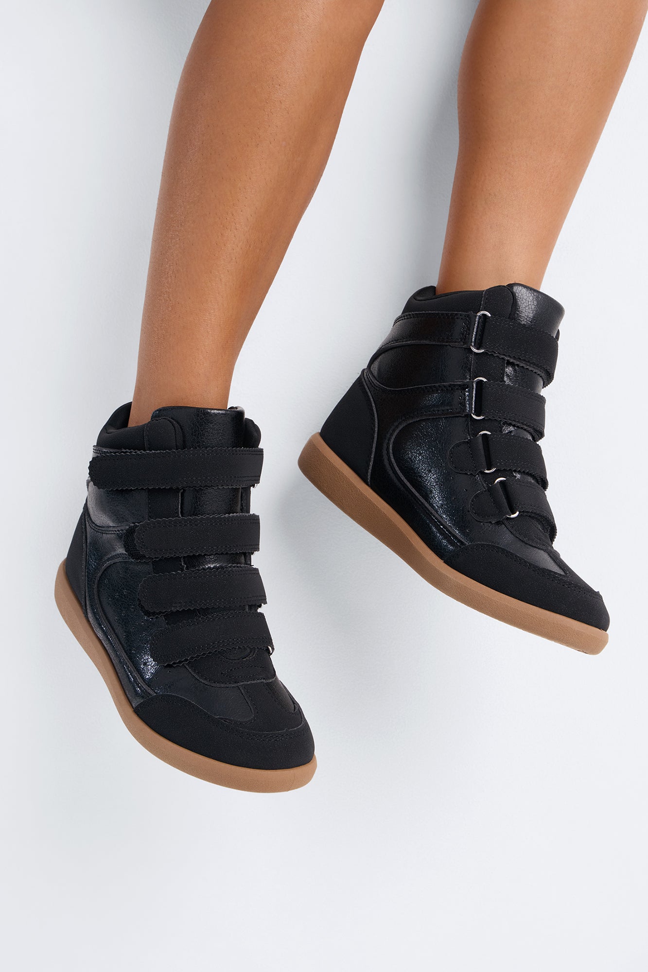 Sleek Step Metallic Wedge Sneakers - Black