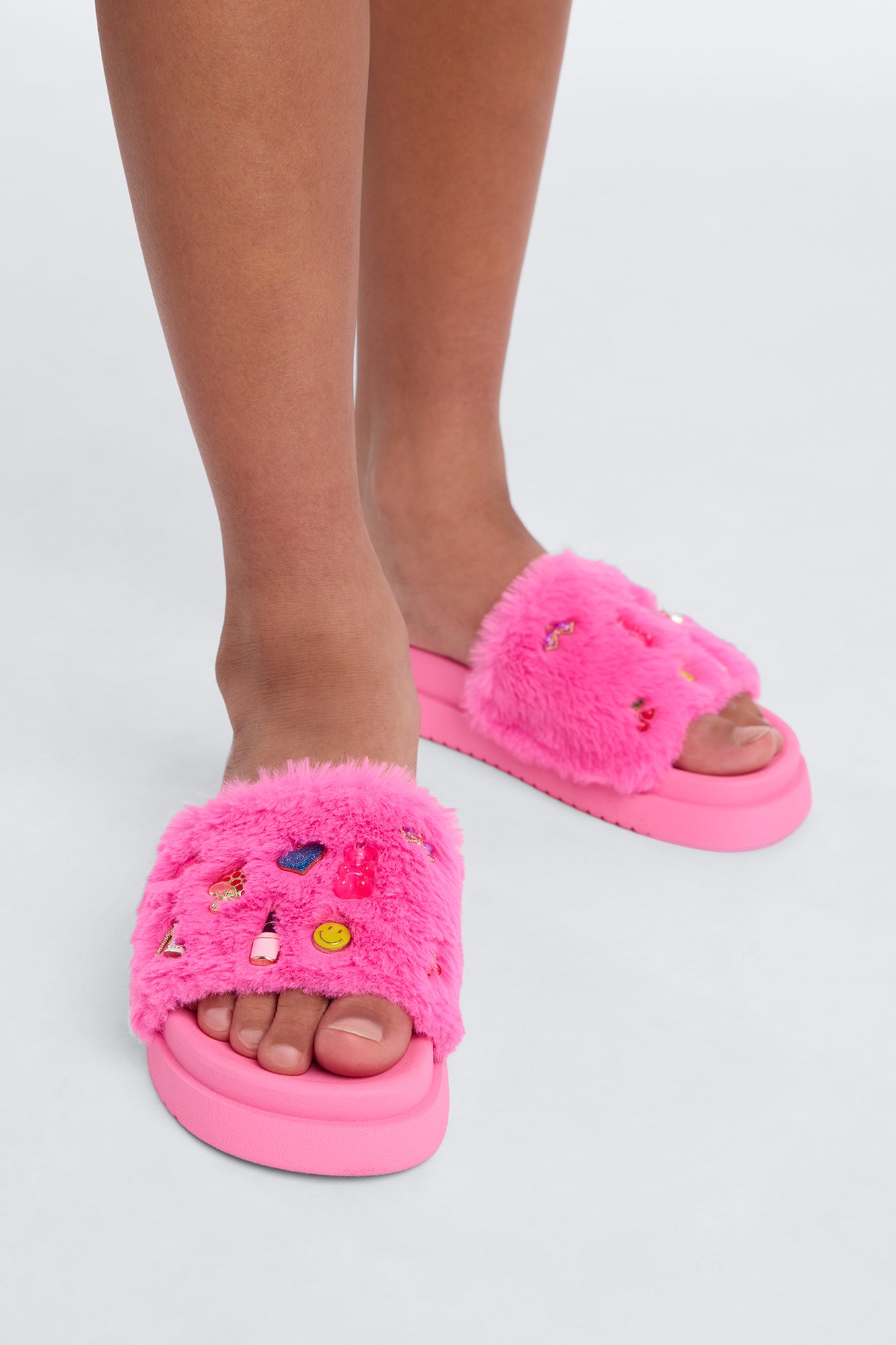 Mini Steve Madden Just A Girl Fur Slipper - Pink