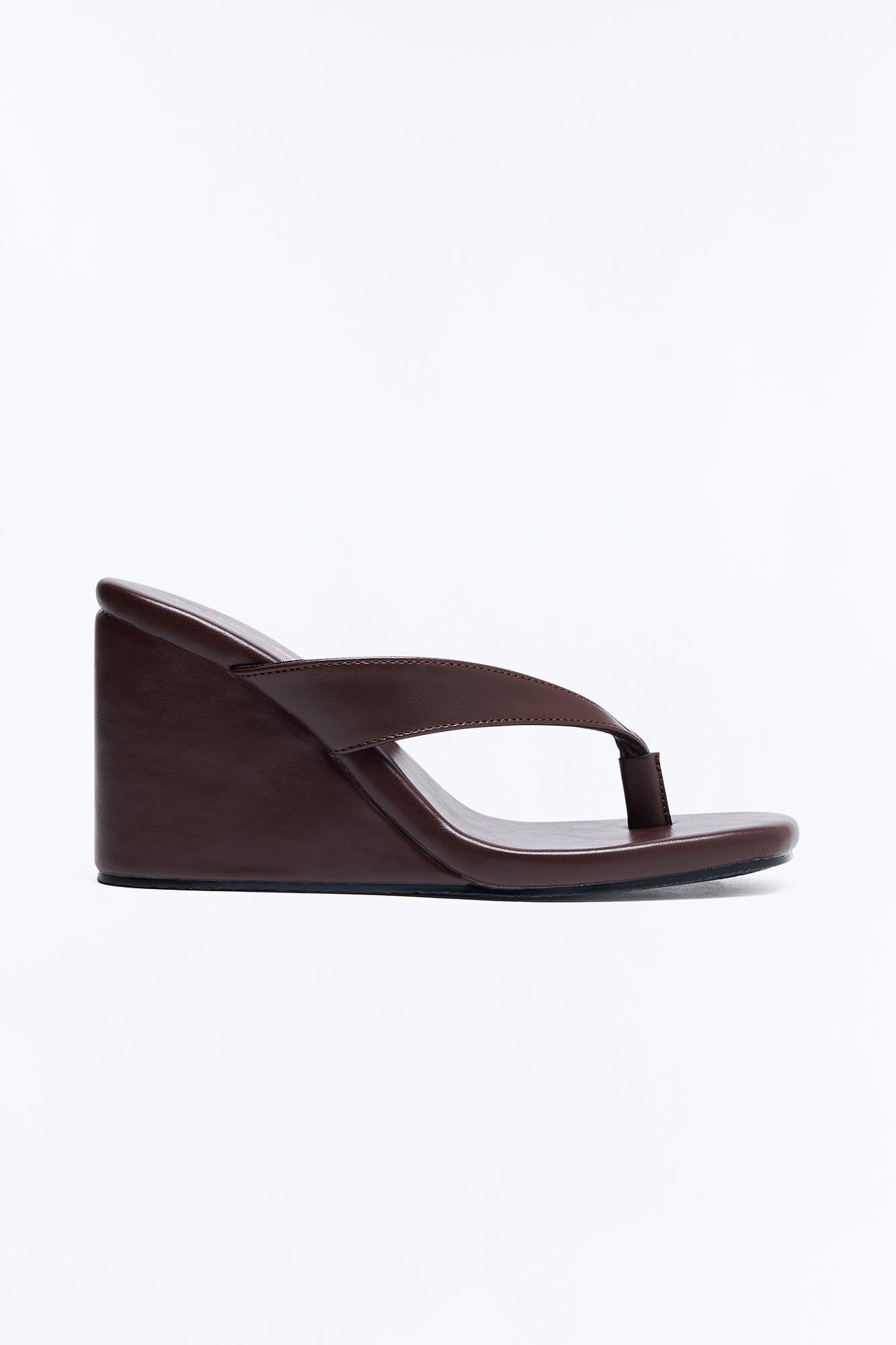 Kietta Thong Wedges - Chocolate