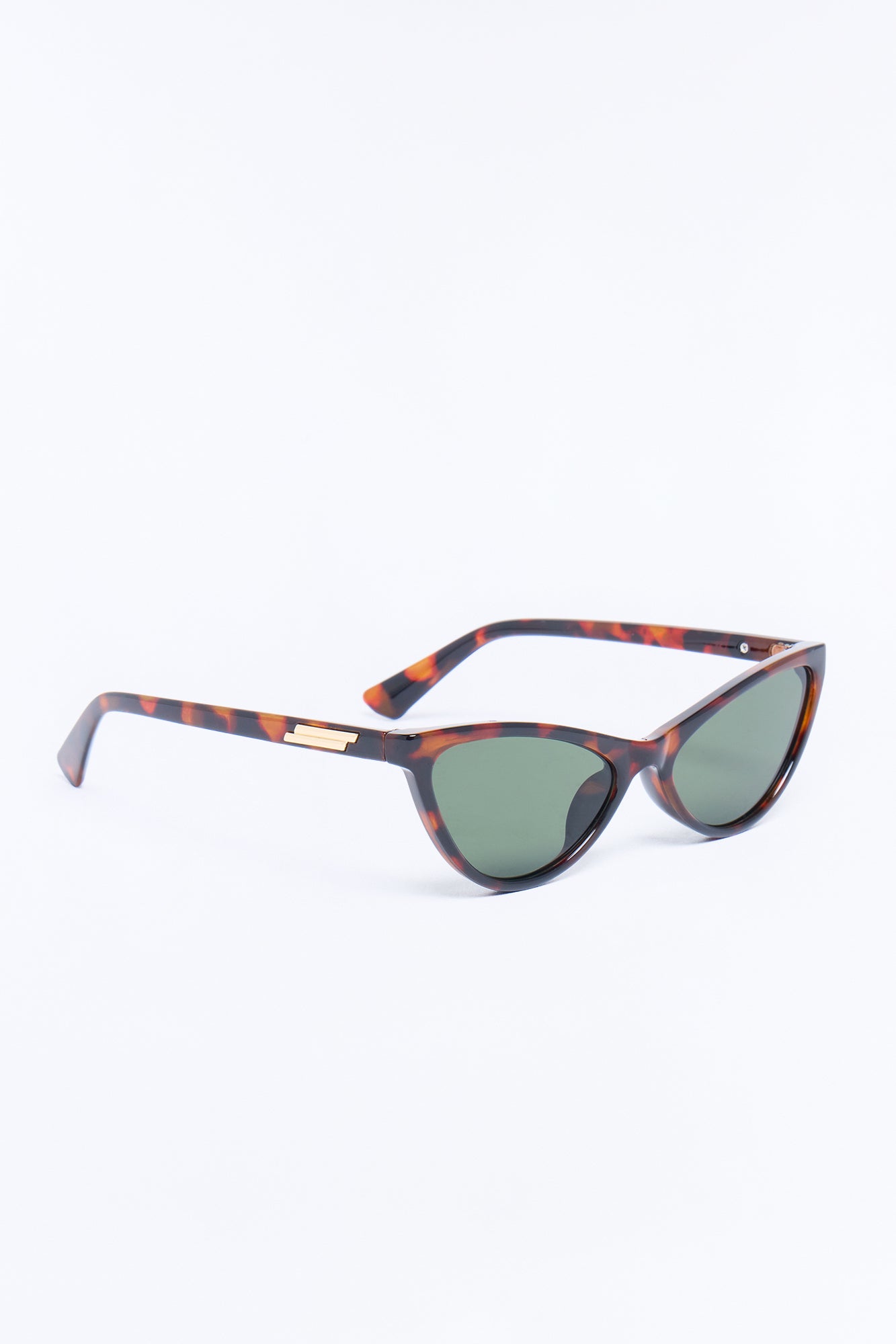 Notice Me Yet Sunglasses - Tortoise