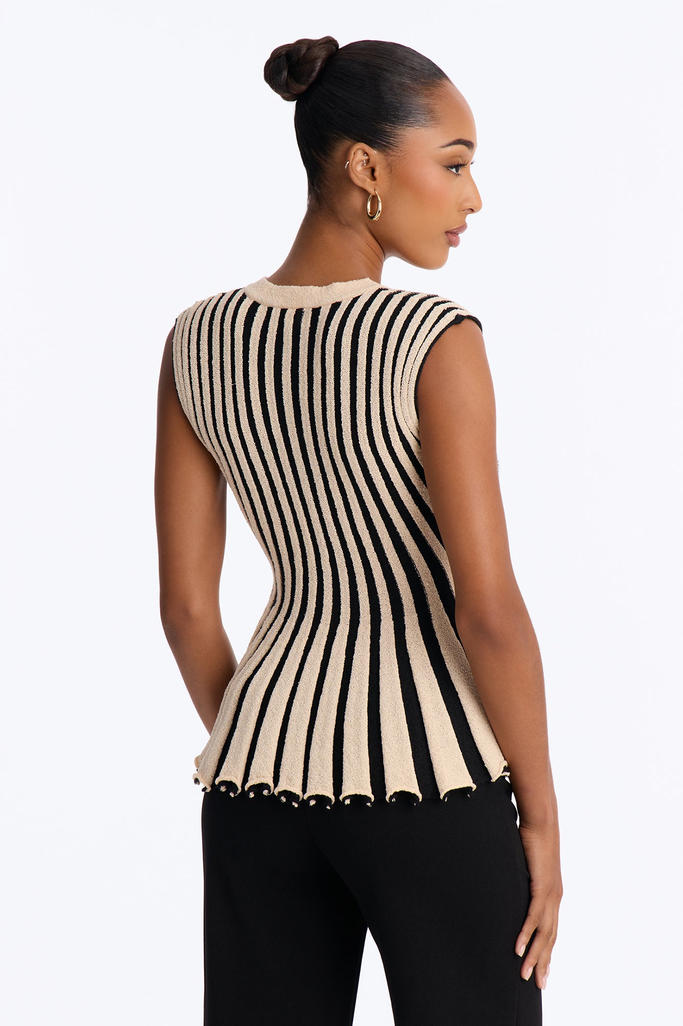 Shania Striped Sweater Vest - Oatmeal/combo