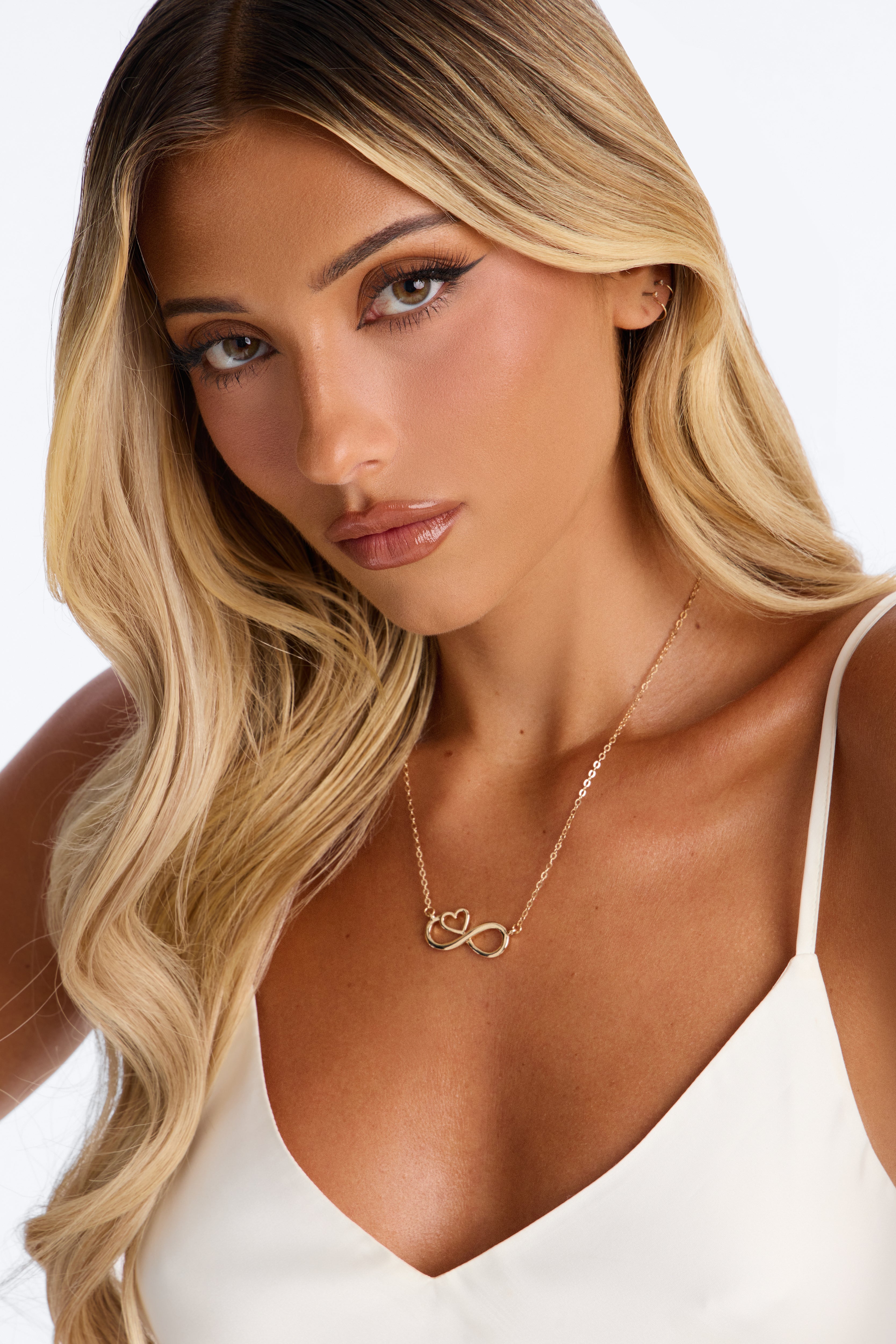 Infinite Love Necklace - Gold