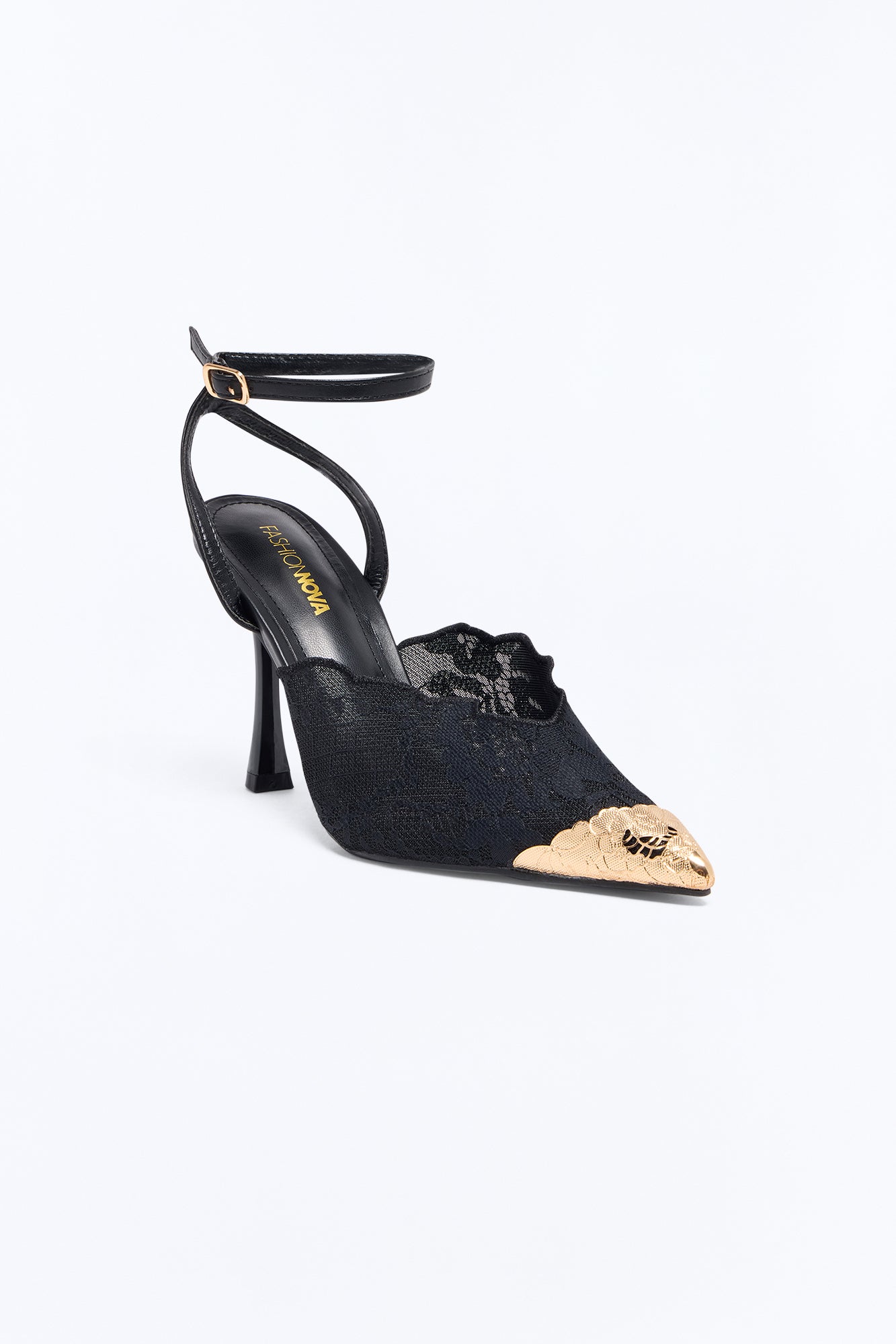 Mayana Lace Hardware Pumps - Black