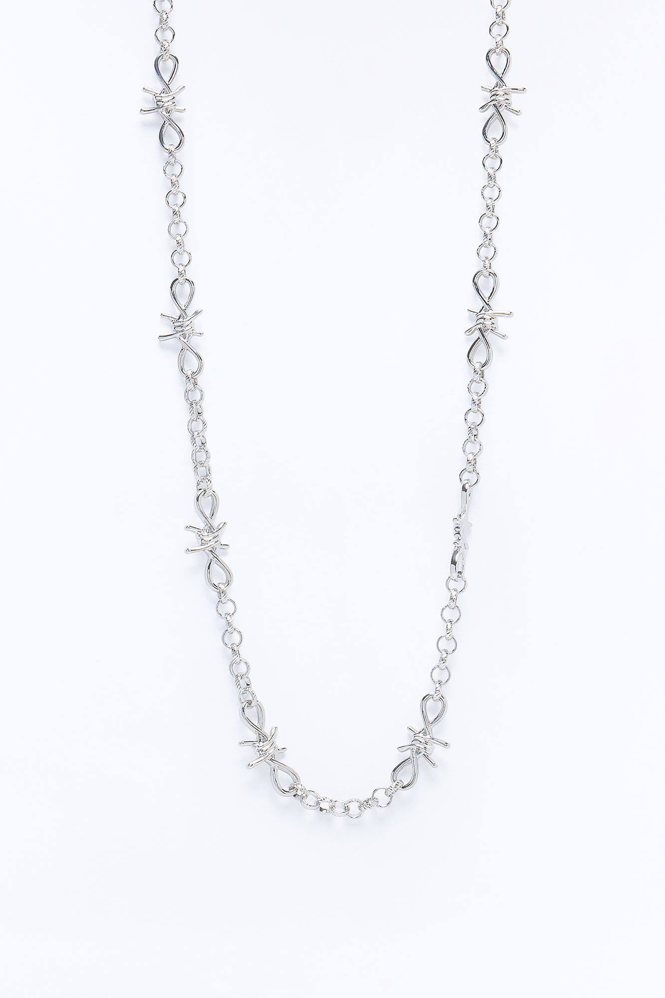 Interlocked Barbed Wire Necklace - Silver