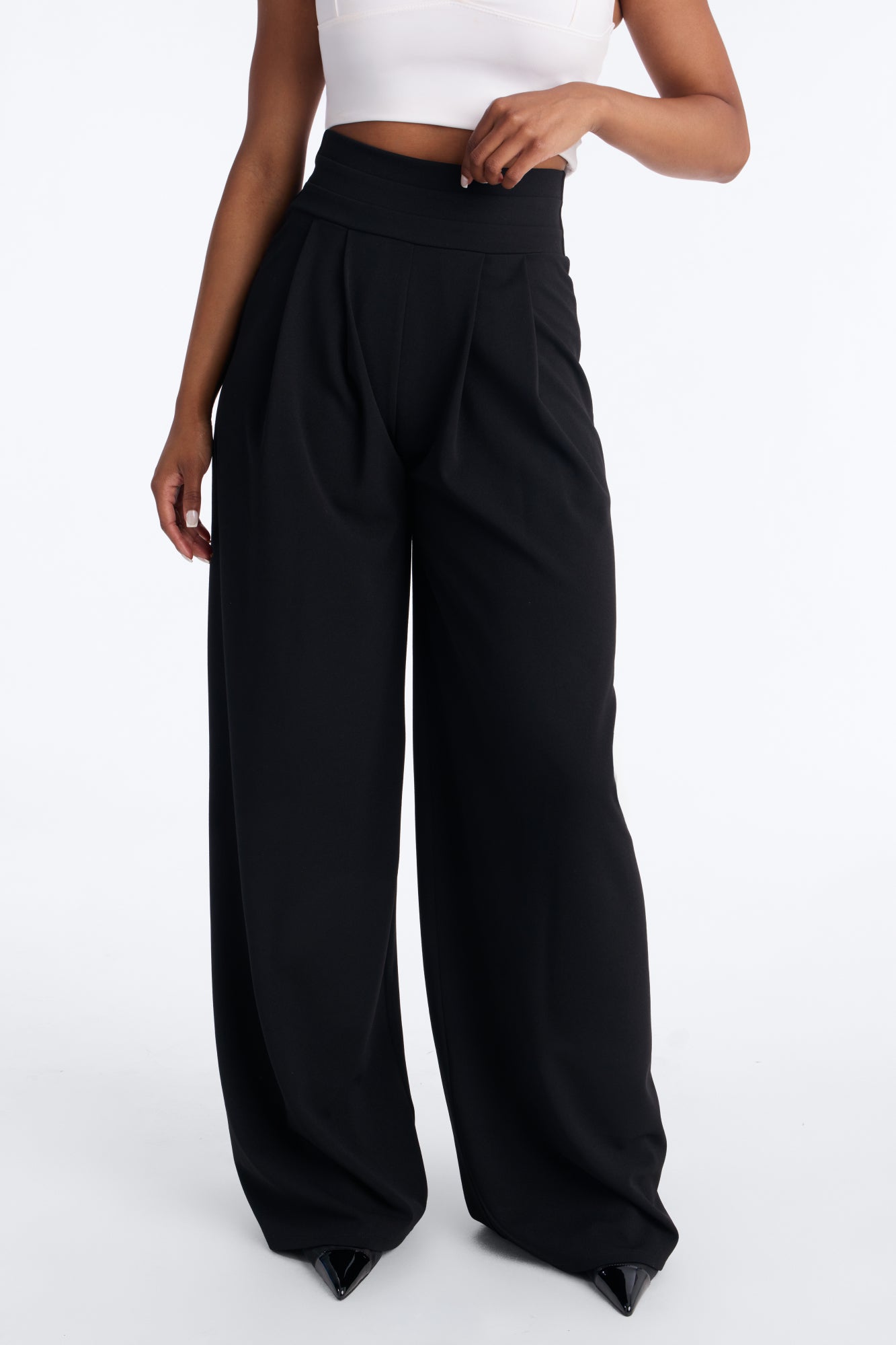 Lola Banded Waist Crepe Wide Leg Trouser Pant - Black