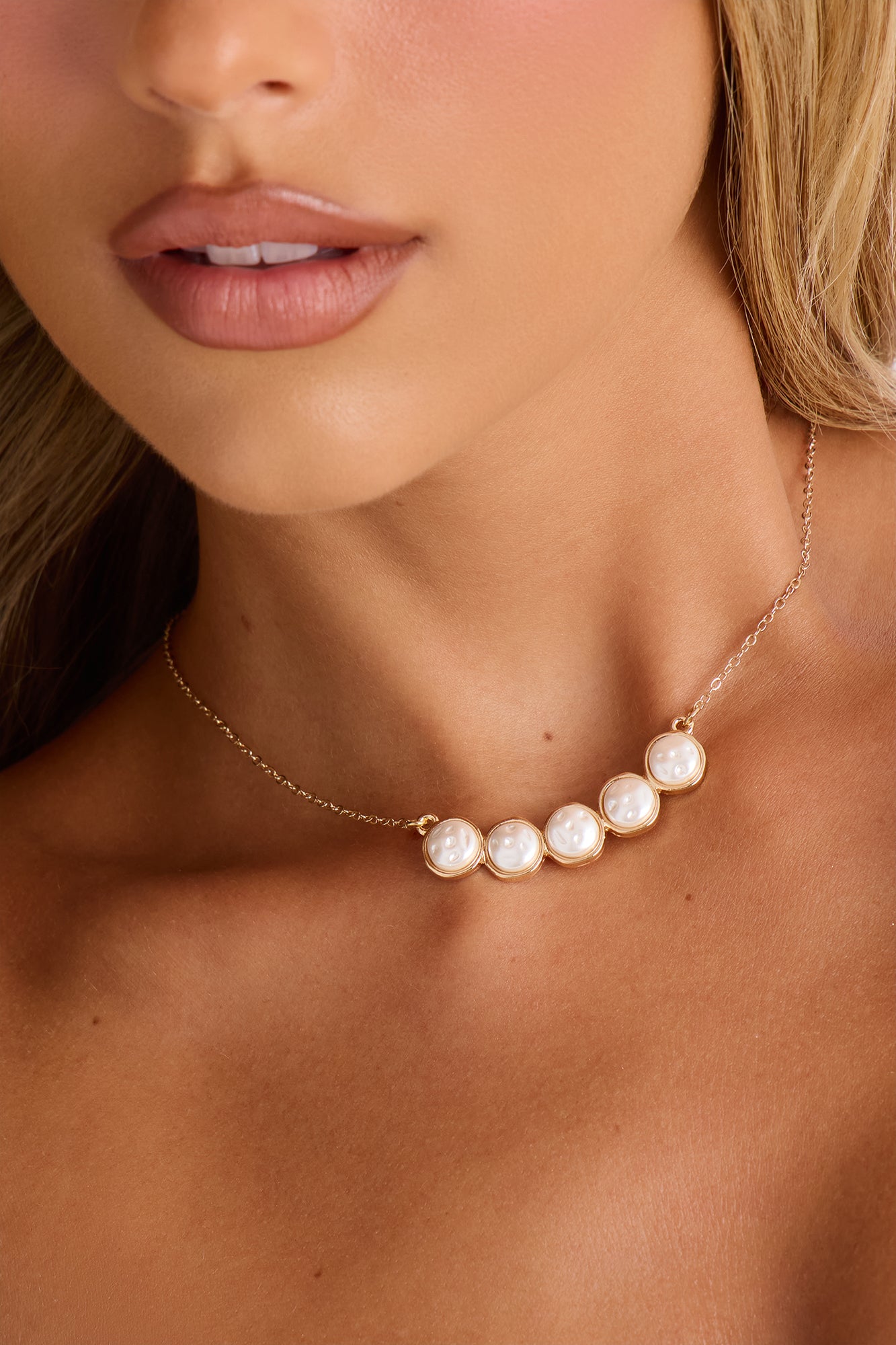 Lucky Pick Pendant Necklace - Gold