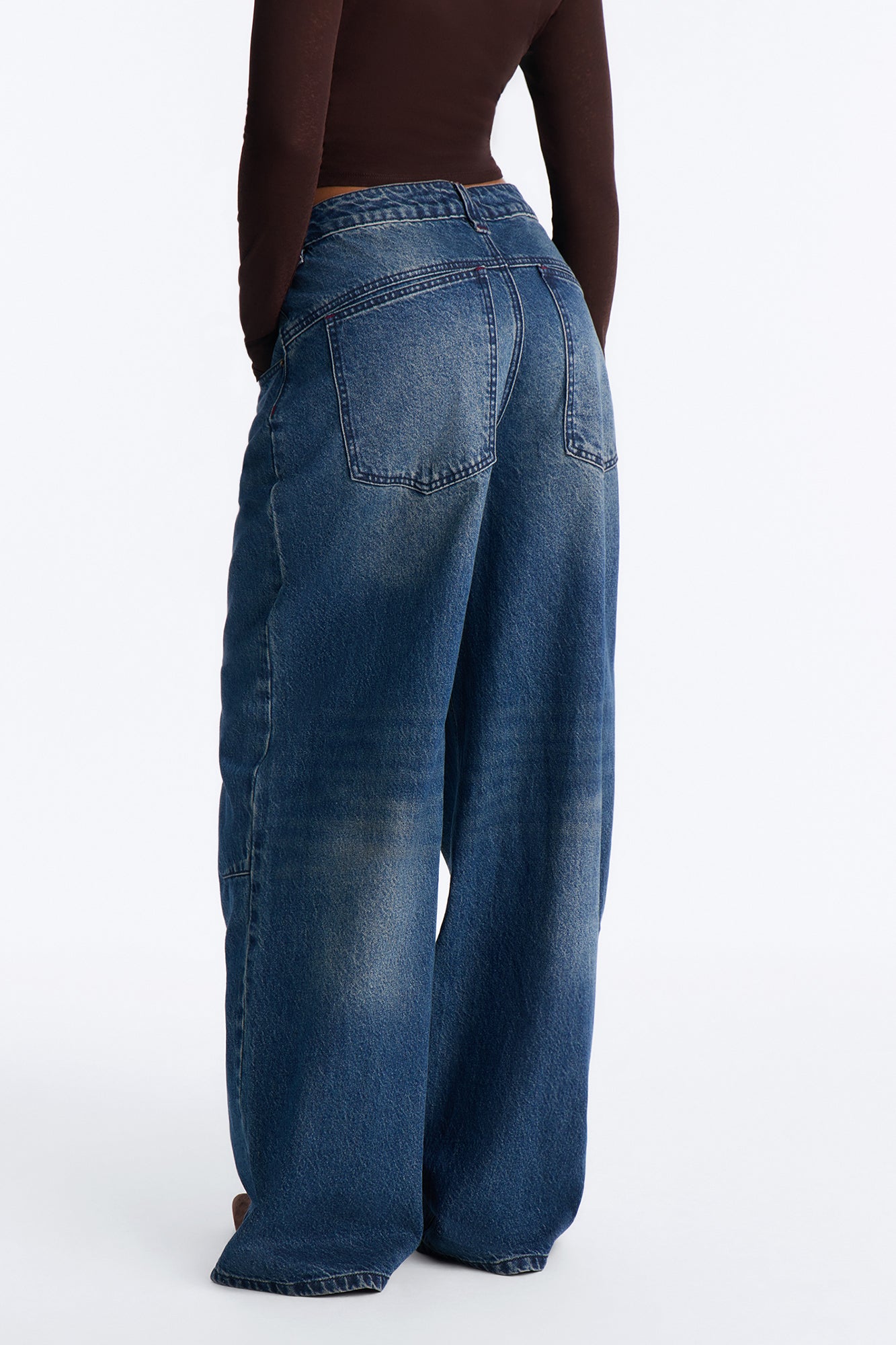 Canton Clasp Upsized Rigid Wide Leg Jeans - Dark Wash