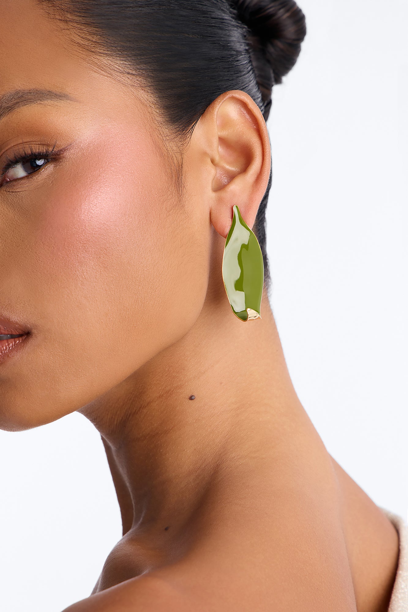Sage Haven Drop Earrings - Olive