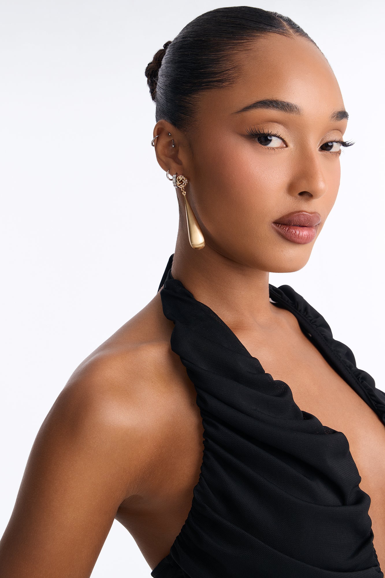 Laurell Drop Earrings - Gold