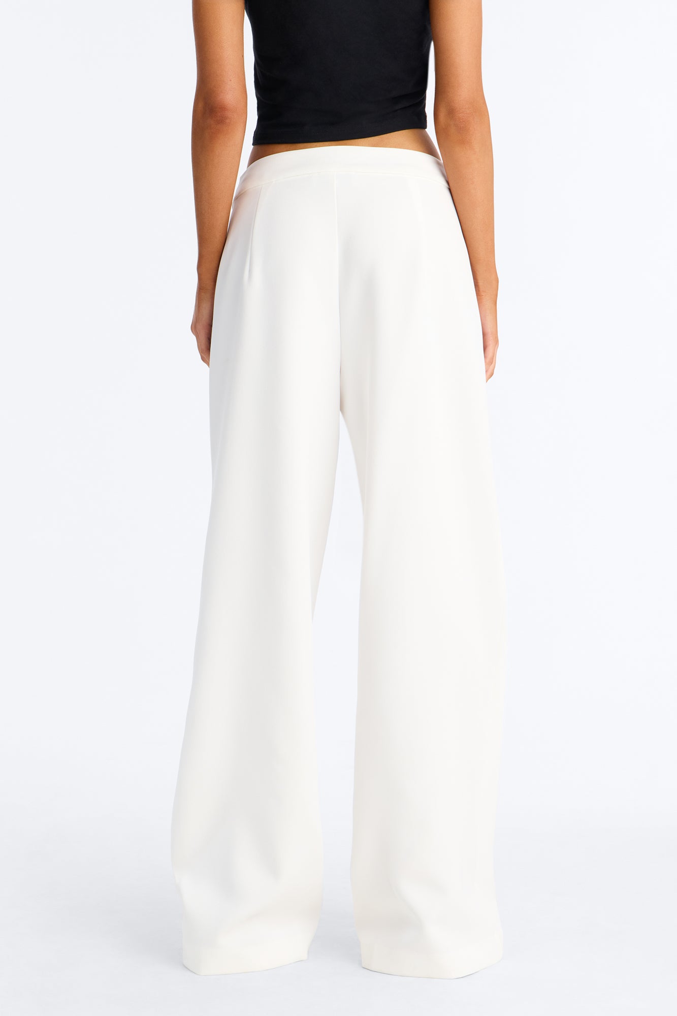 Polished Perfection Crepe Tie Waist Trouser 33″ - Ivory