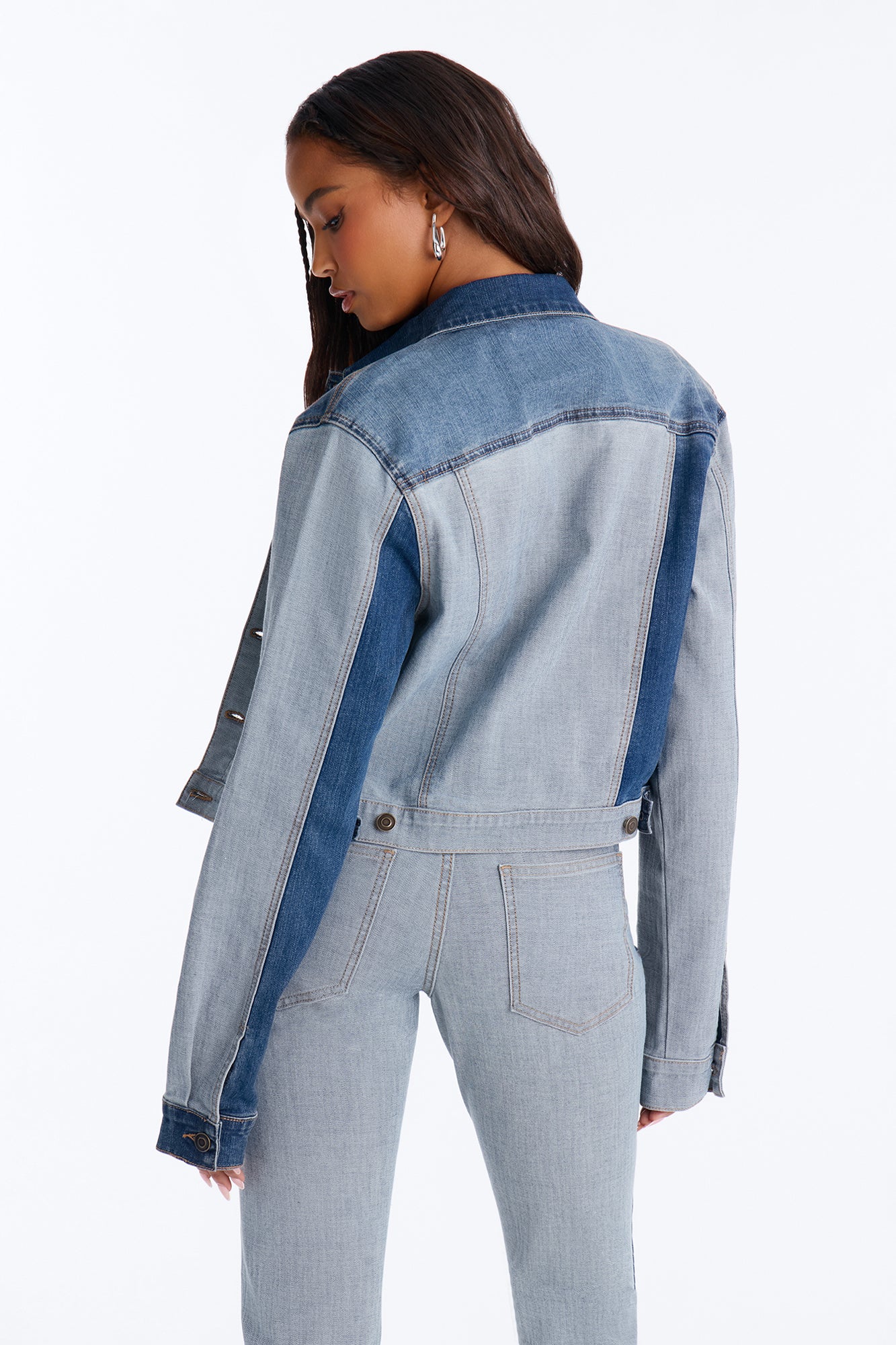 San Marcos Two Tone Stretch Denim Trucker Jacket - Dark Wash