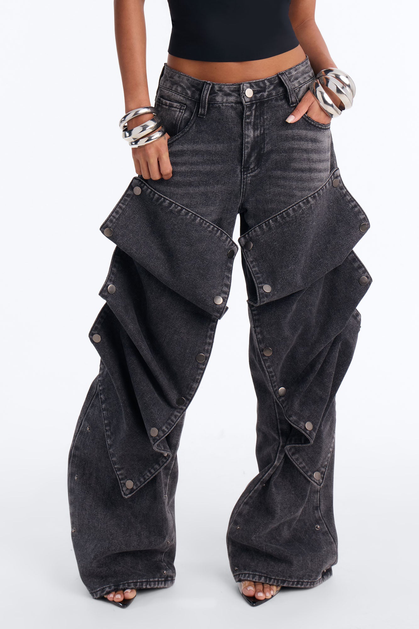 Stay Detached Wide Leg Jeans - Black Wash