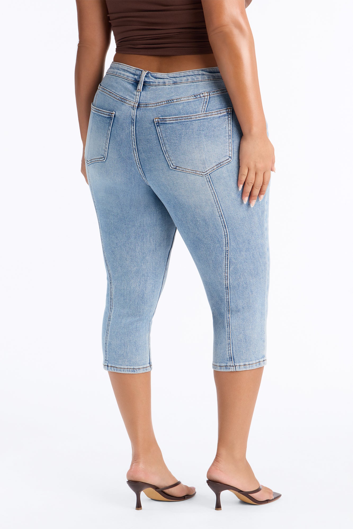 Talk Of The Town Low Rise Capri Jeans - Medium Wash