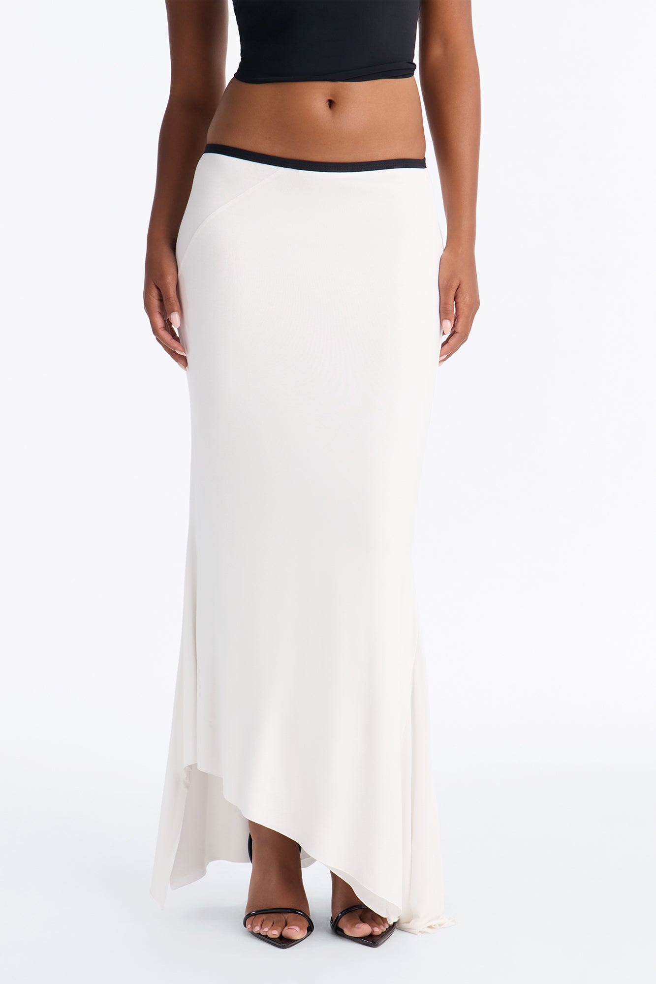 Gia Contrast Knit Fishtail Maxi Skirt - White/combo