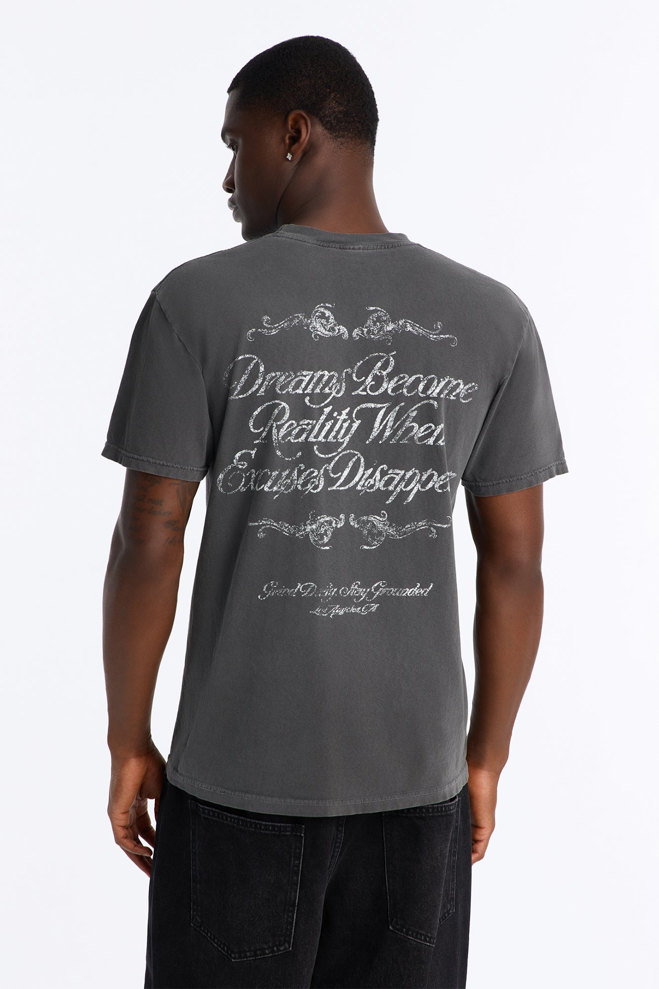 Stay Grounded Vintage Short Sleeve Tee - Black