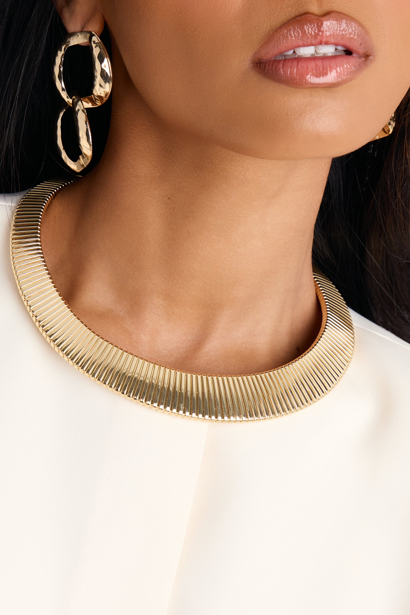 Silent Flex Choker Necklace - Gold