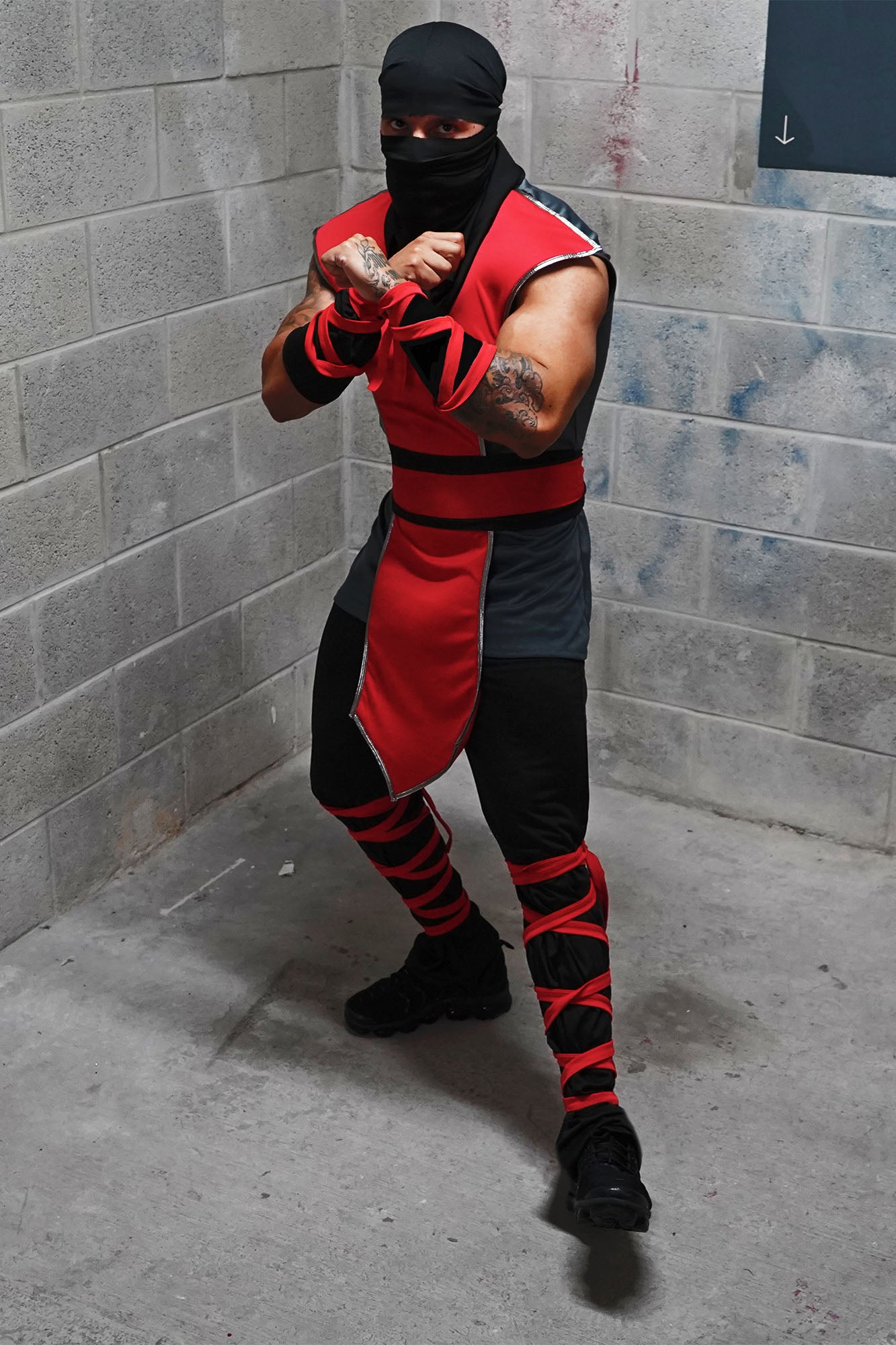 Silent Killer Ninja 6 Pice Costume Set - Red/Black