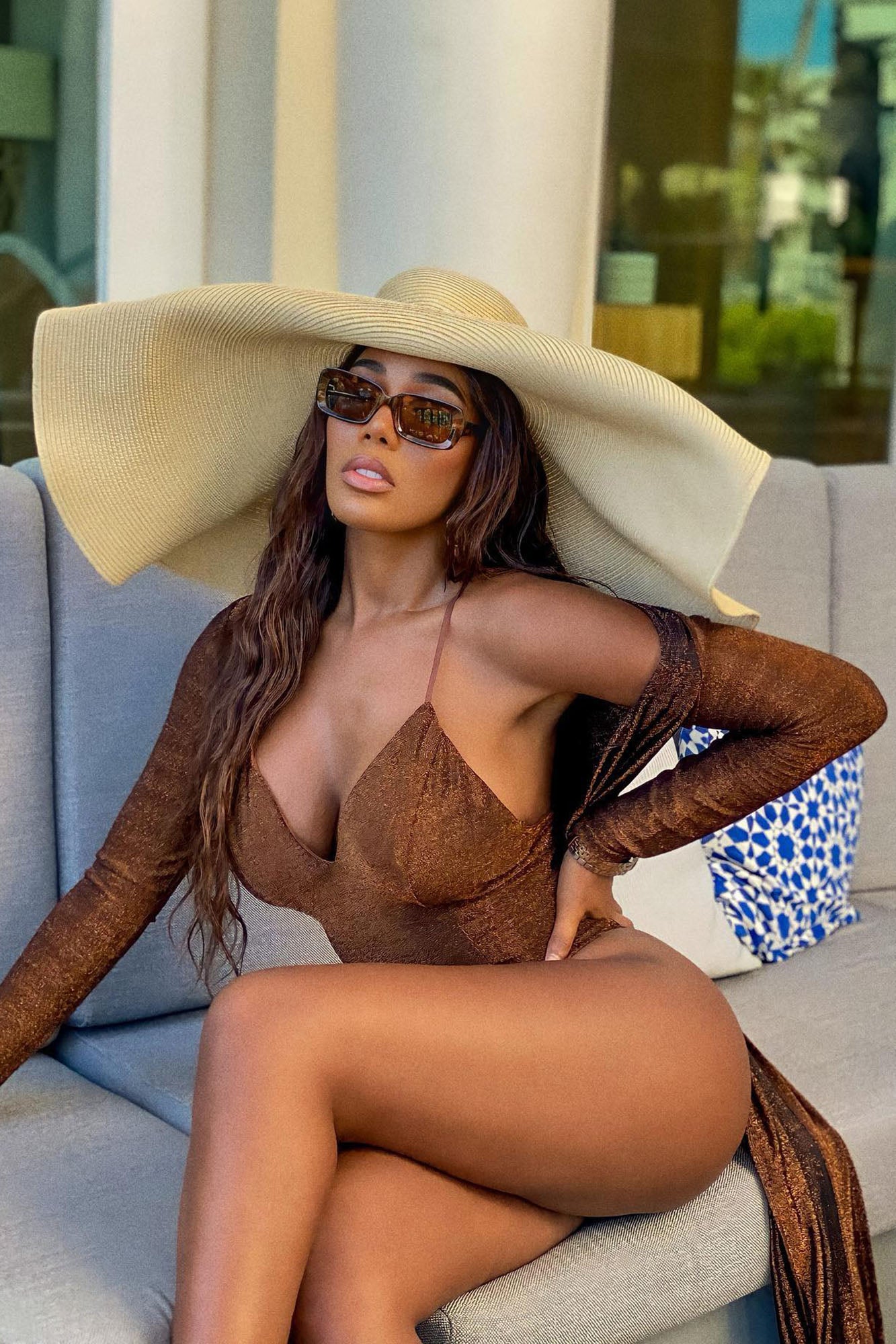 So Extra Oversized Floppy Hat - Beige