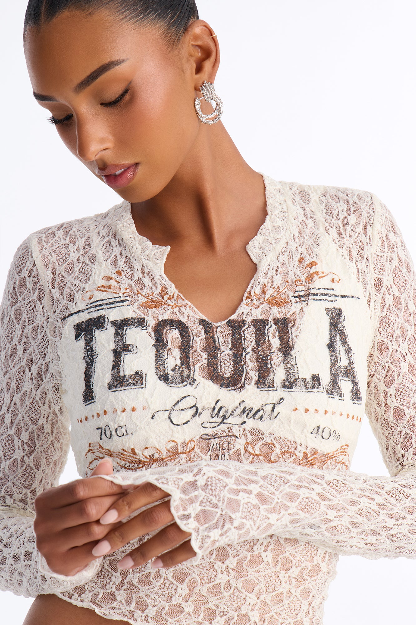 Lace And Tequila Talks Top - Ivory