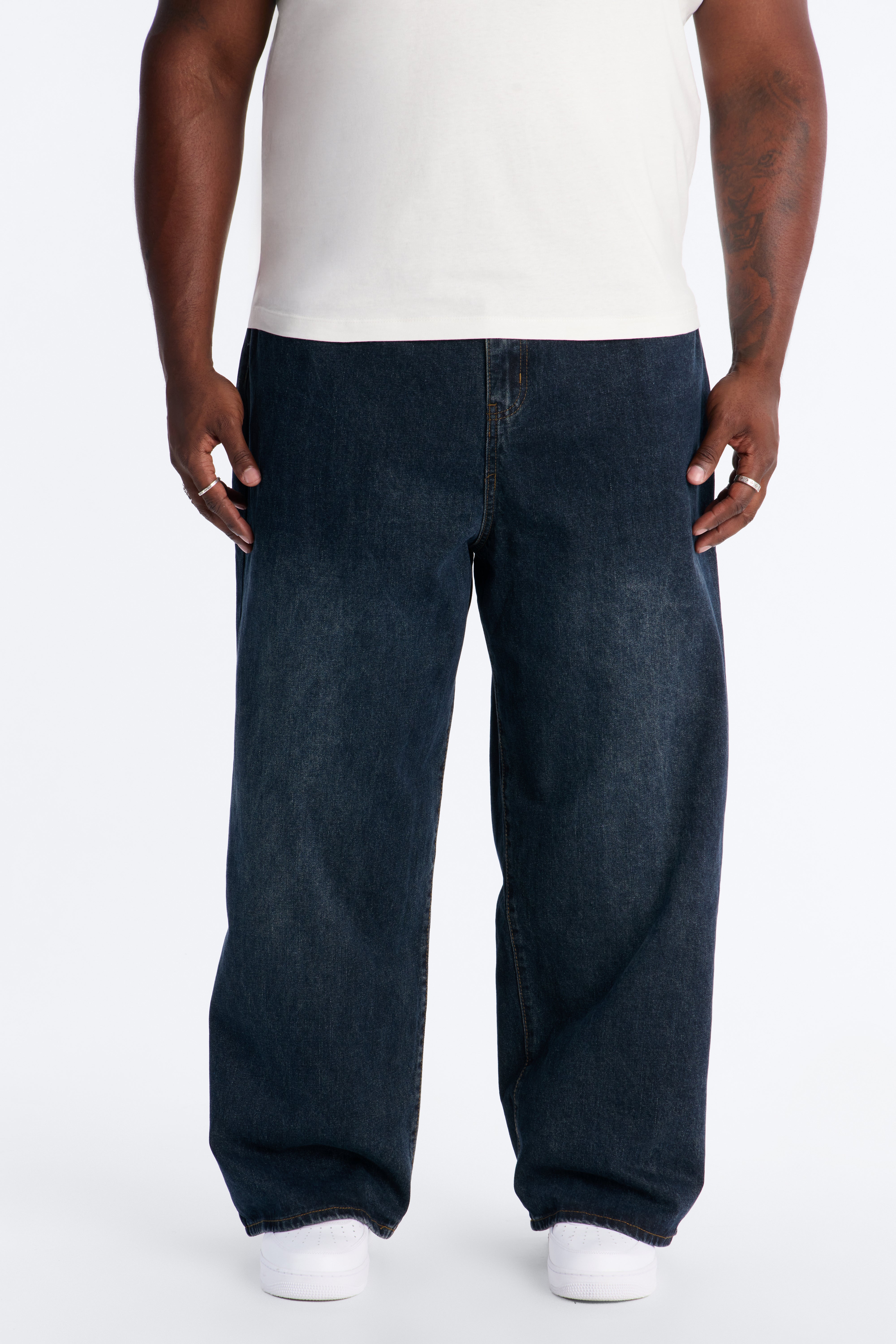 Shadow Flag Baggy Jean - Dark Wash