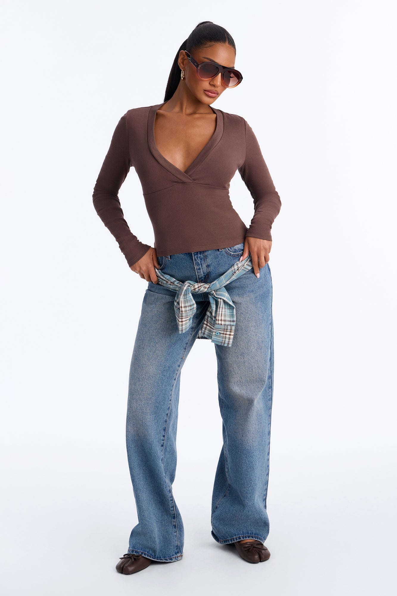Kate Long Sleeve V-Neck Top - Chocolate