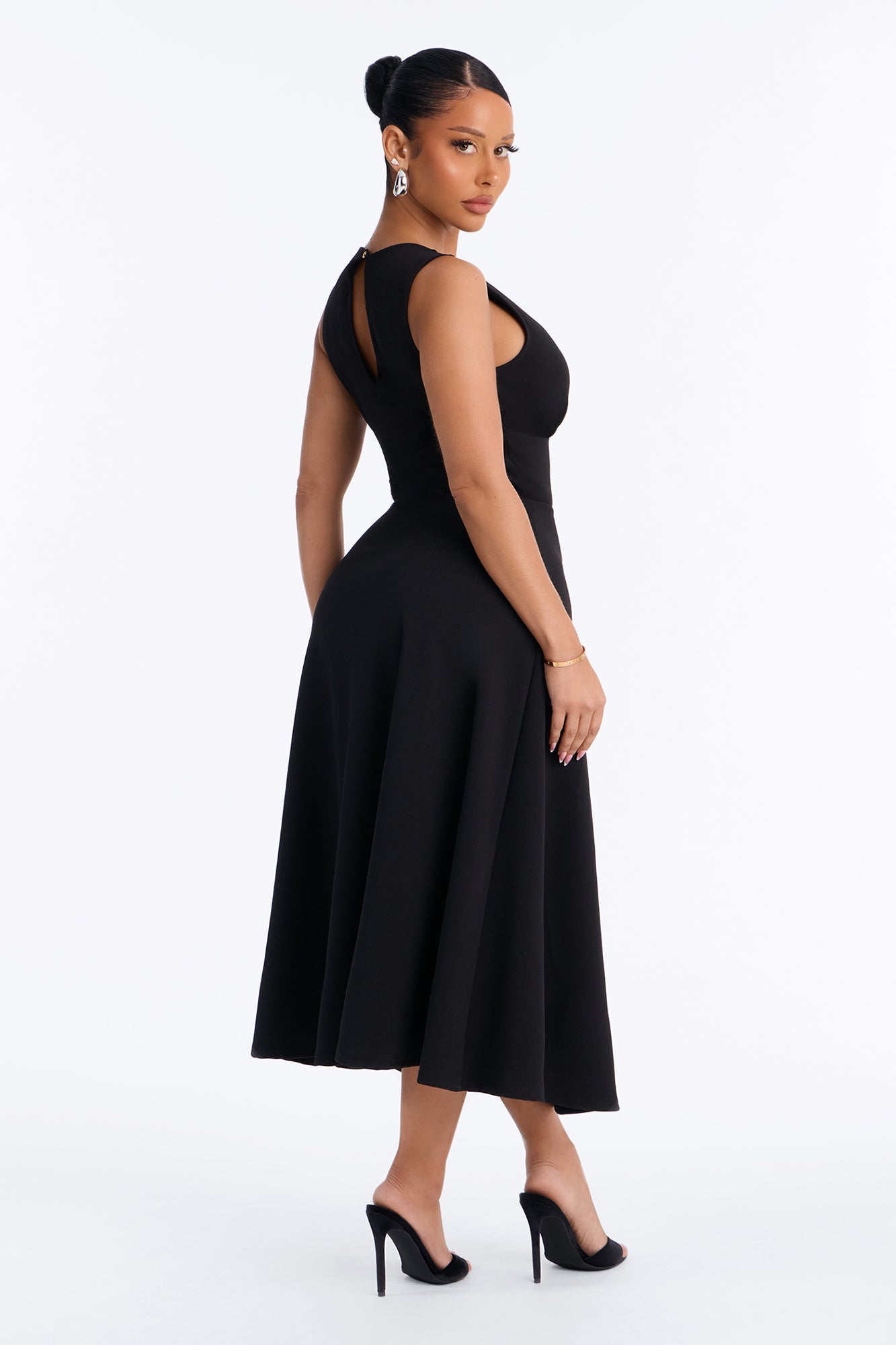 Charolette Sleeveless Midi Dress - Black