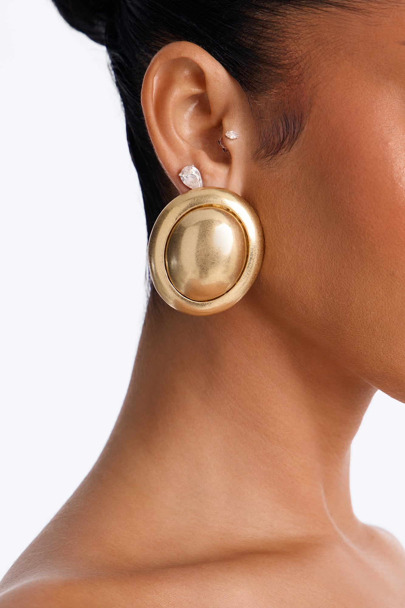 Effortless Glam Stud Earrings - Antique Gold