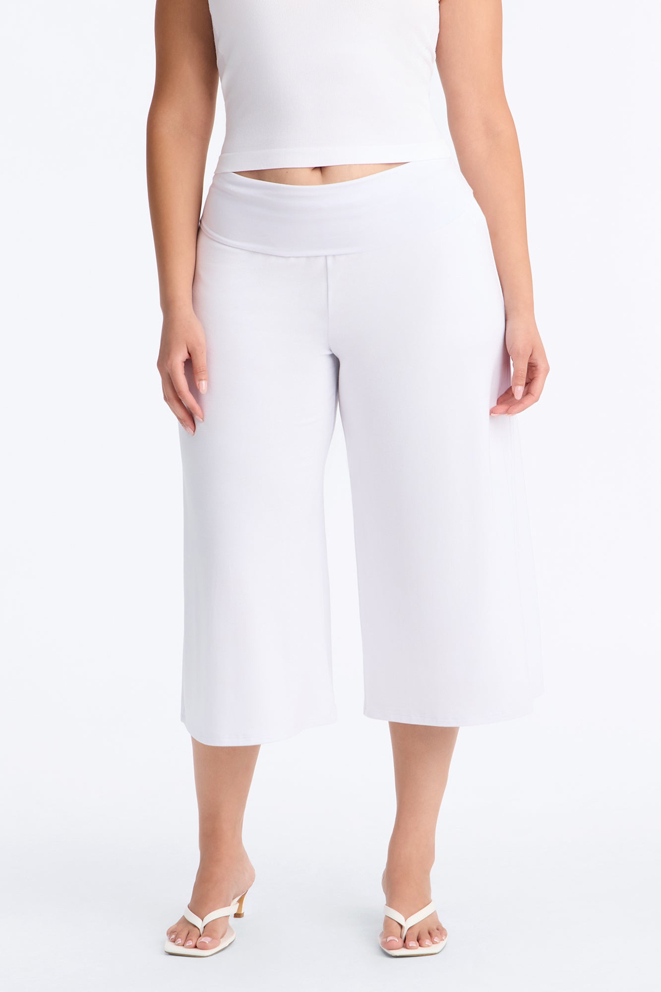 Kiki Studio Low Rise Foldover Gaucho Pant - White