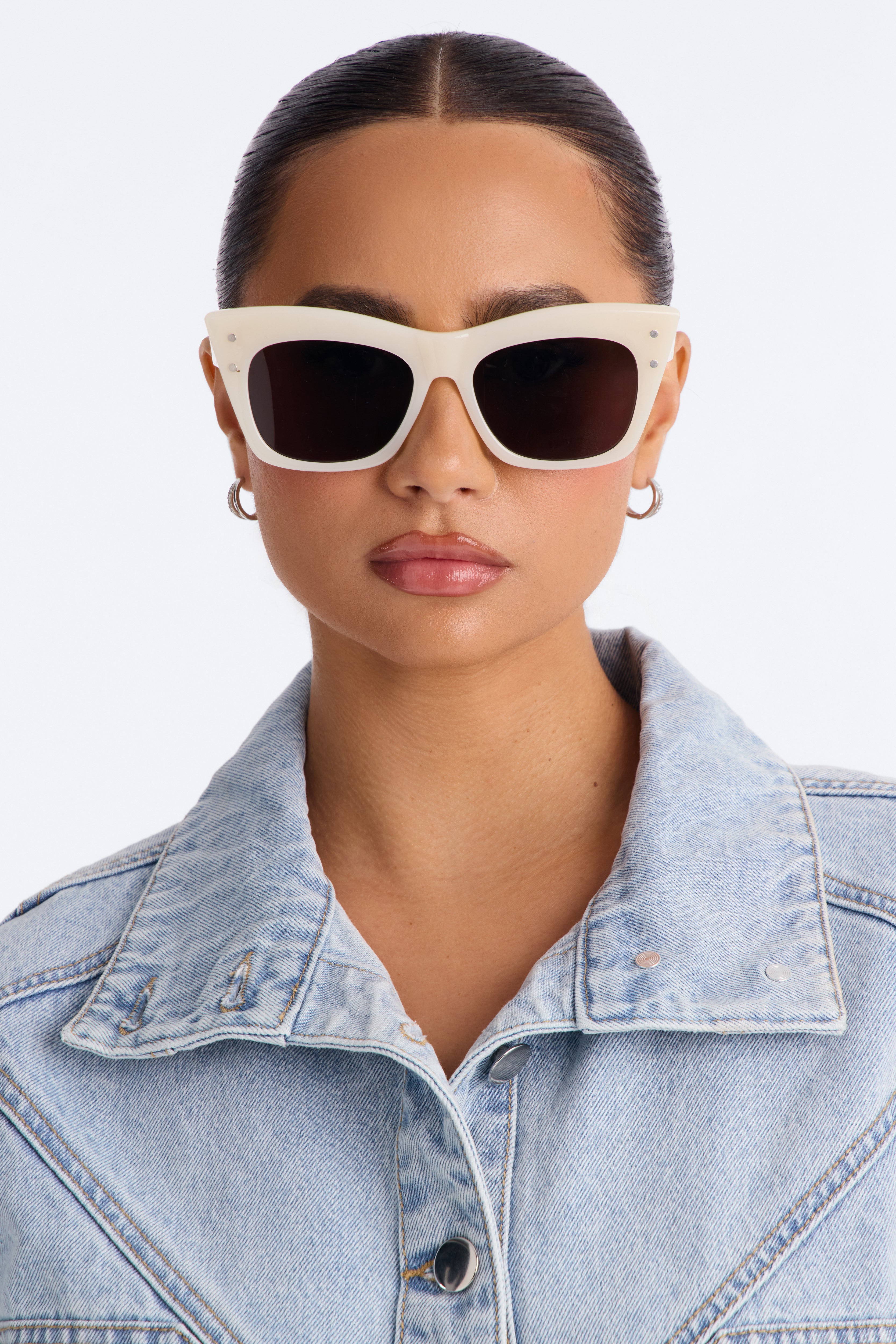 Lip Service Sunglasses - Ivory