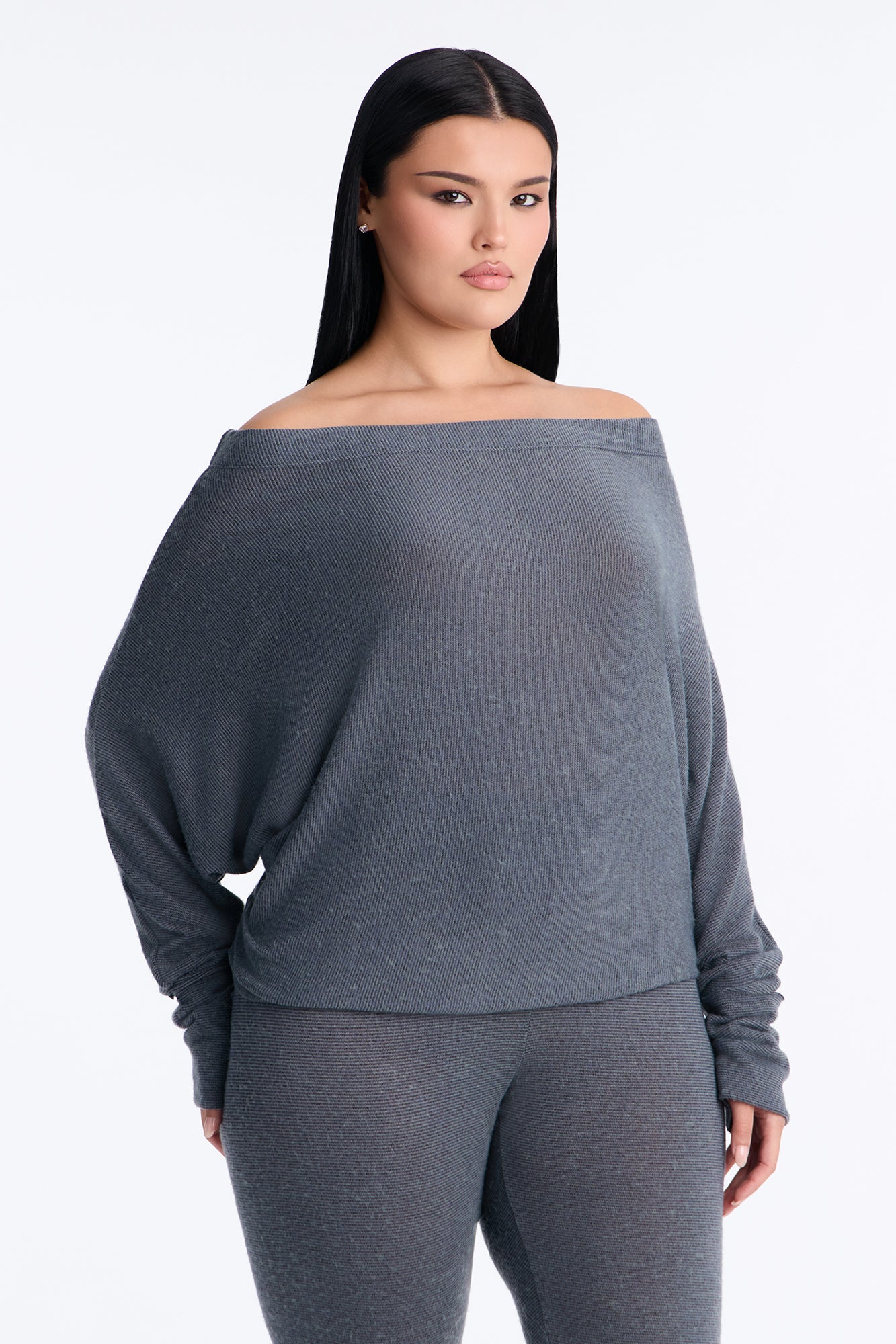Clara Off Shoulder Hacci Capri Set - Grey