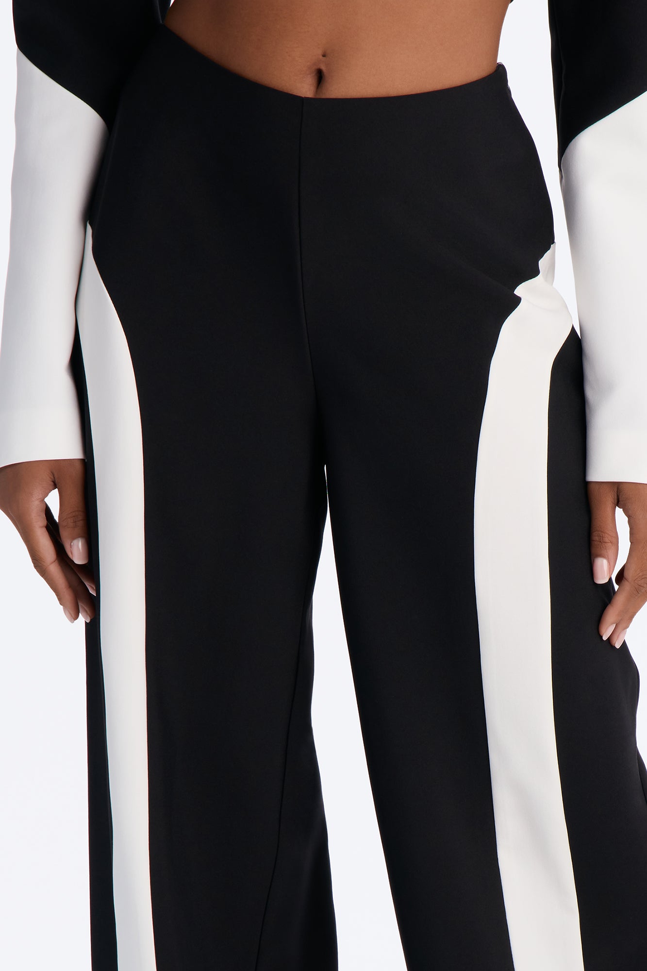Stop Staring Mid Rise Paneled Trouser - Black/combo