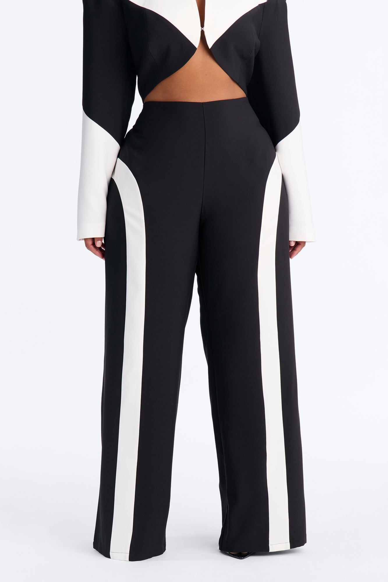 Stop Staring Mid Rise Paneled Trouser - Black/combo