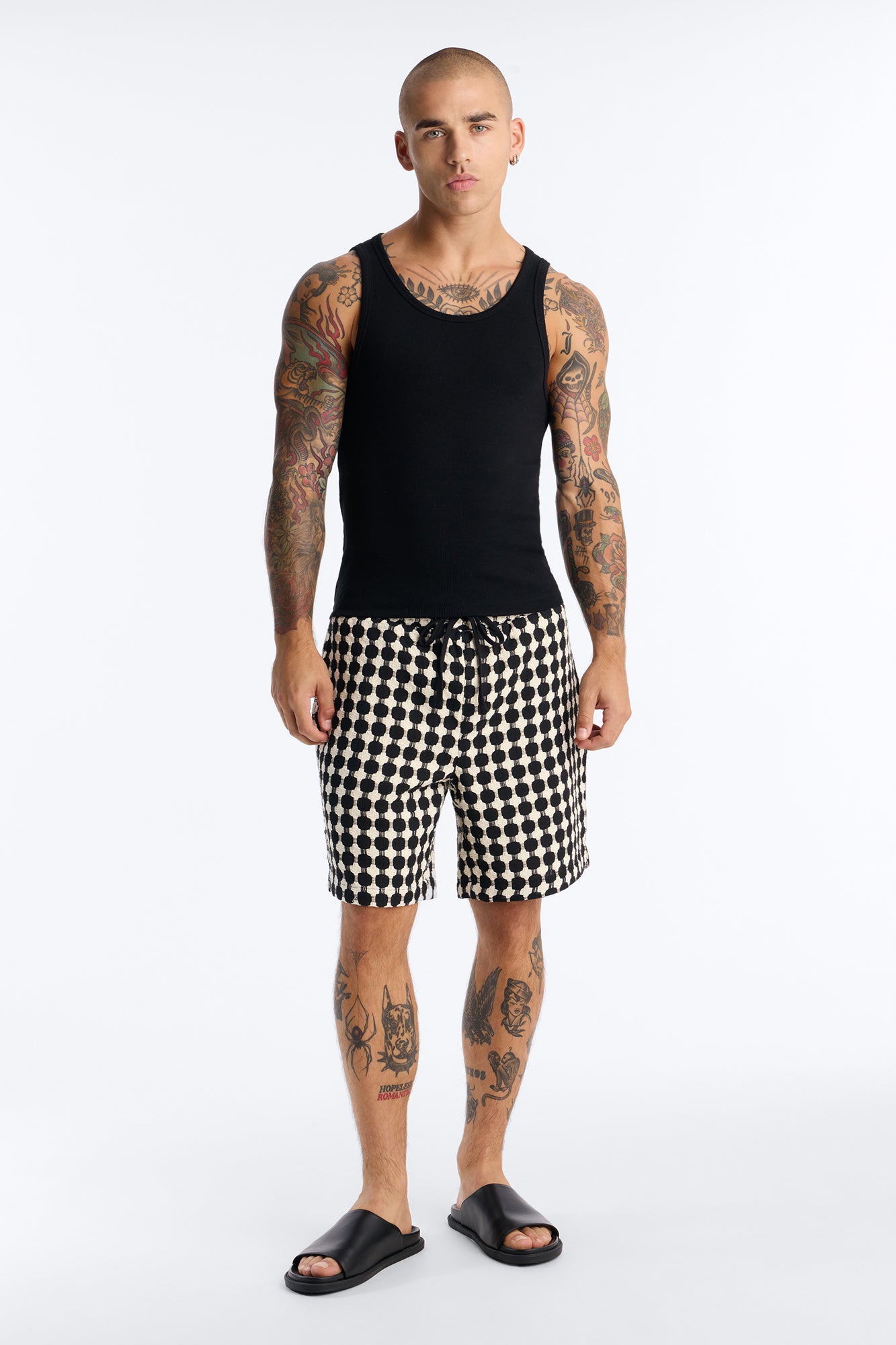 Relaxed Weaved Jacquard Short - Black