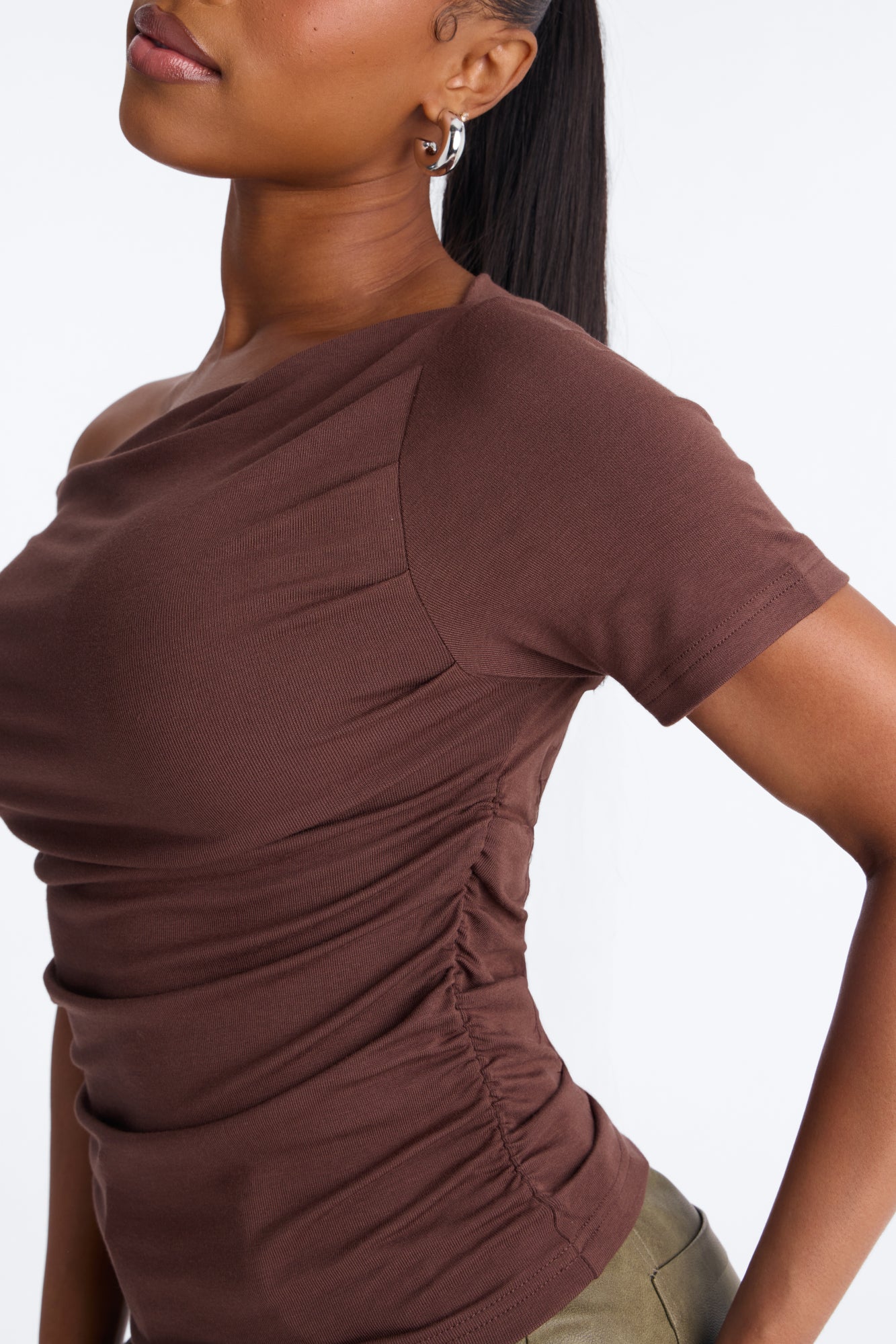 Don't Mind Me One Shoulder Top - Chocolate