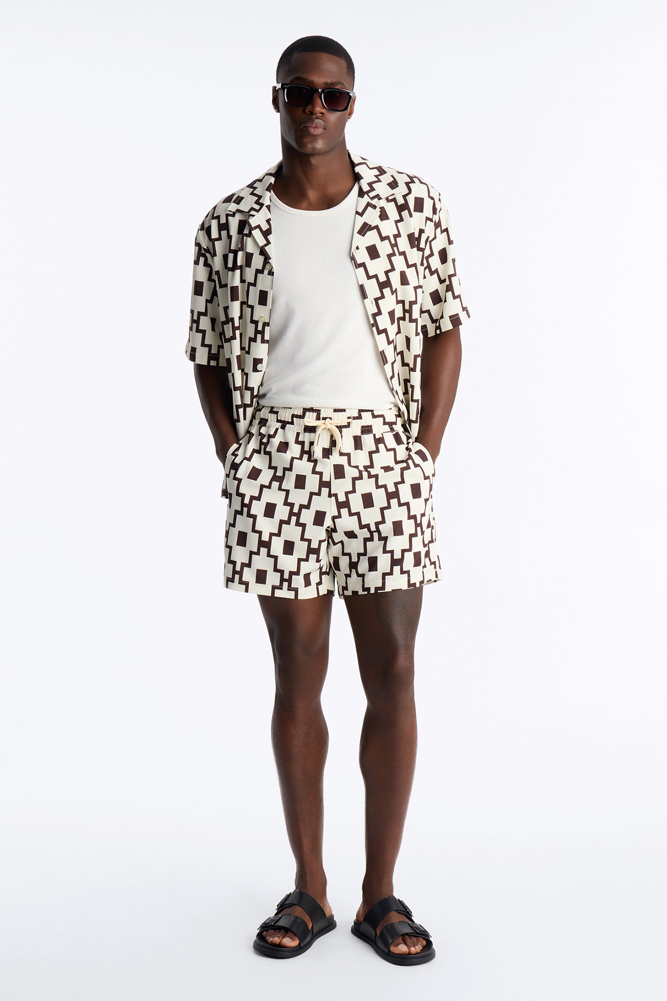 Mosaic Printed Swim Trunk 6″ - BrownCombo