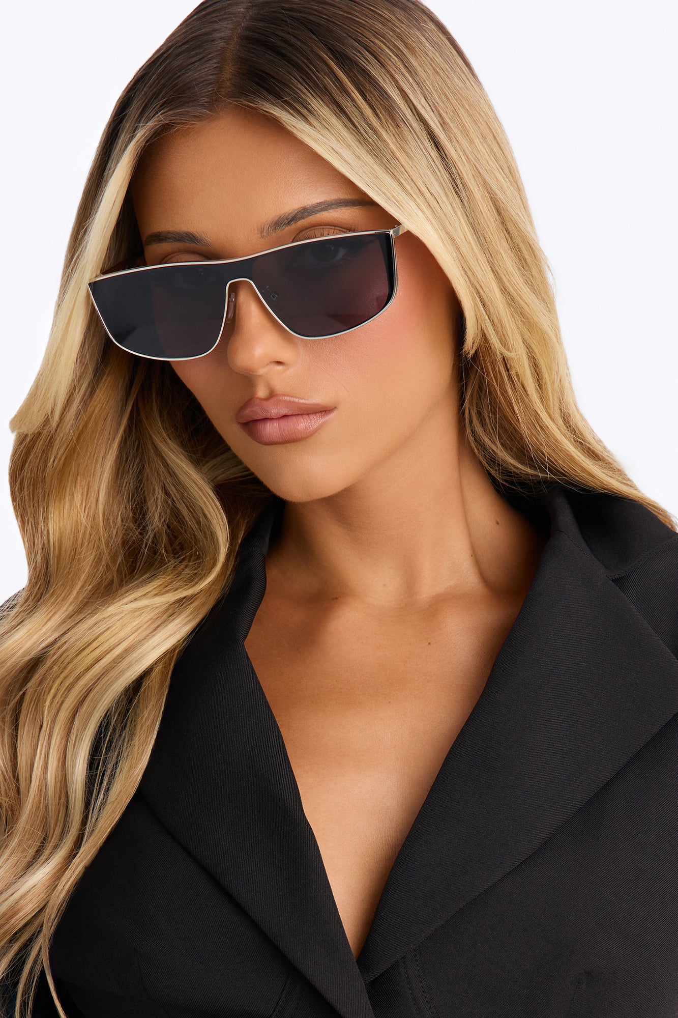 Follow Your Lead Sunglasses - Black/Silver