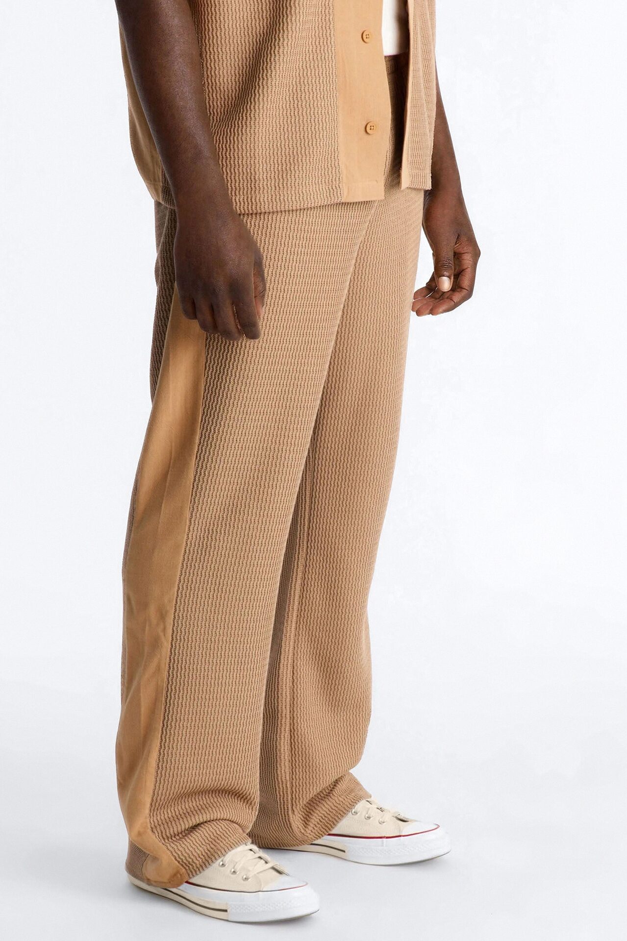 Slim Flare Brookfield Flow Pant - Tan