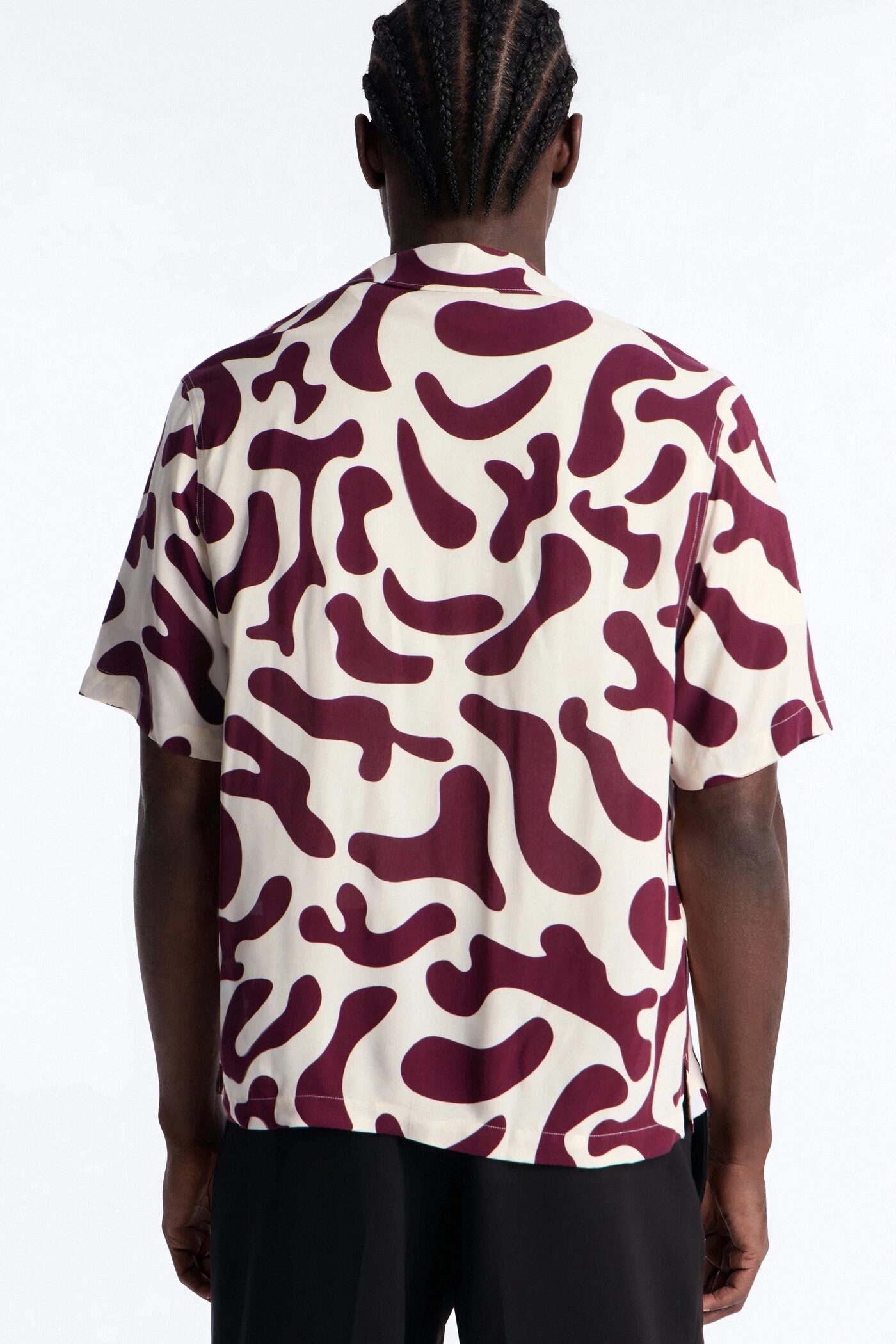 Bold Metric Cuban Shirt - Burgundy