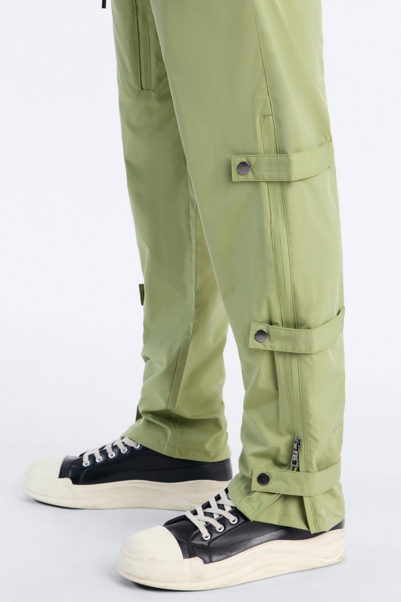 Slim Odyssey Multi Strap Pant - Sage