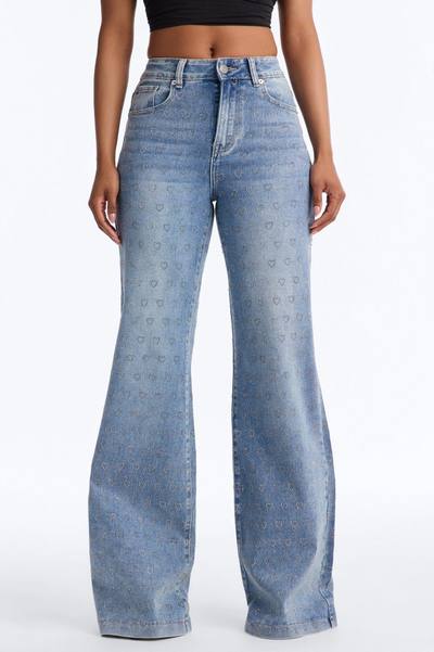 Pulling Heartstrings Stretch Wide Leg Jeans - Light Wash