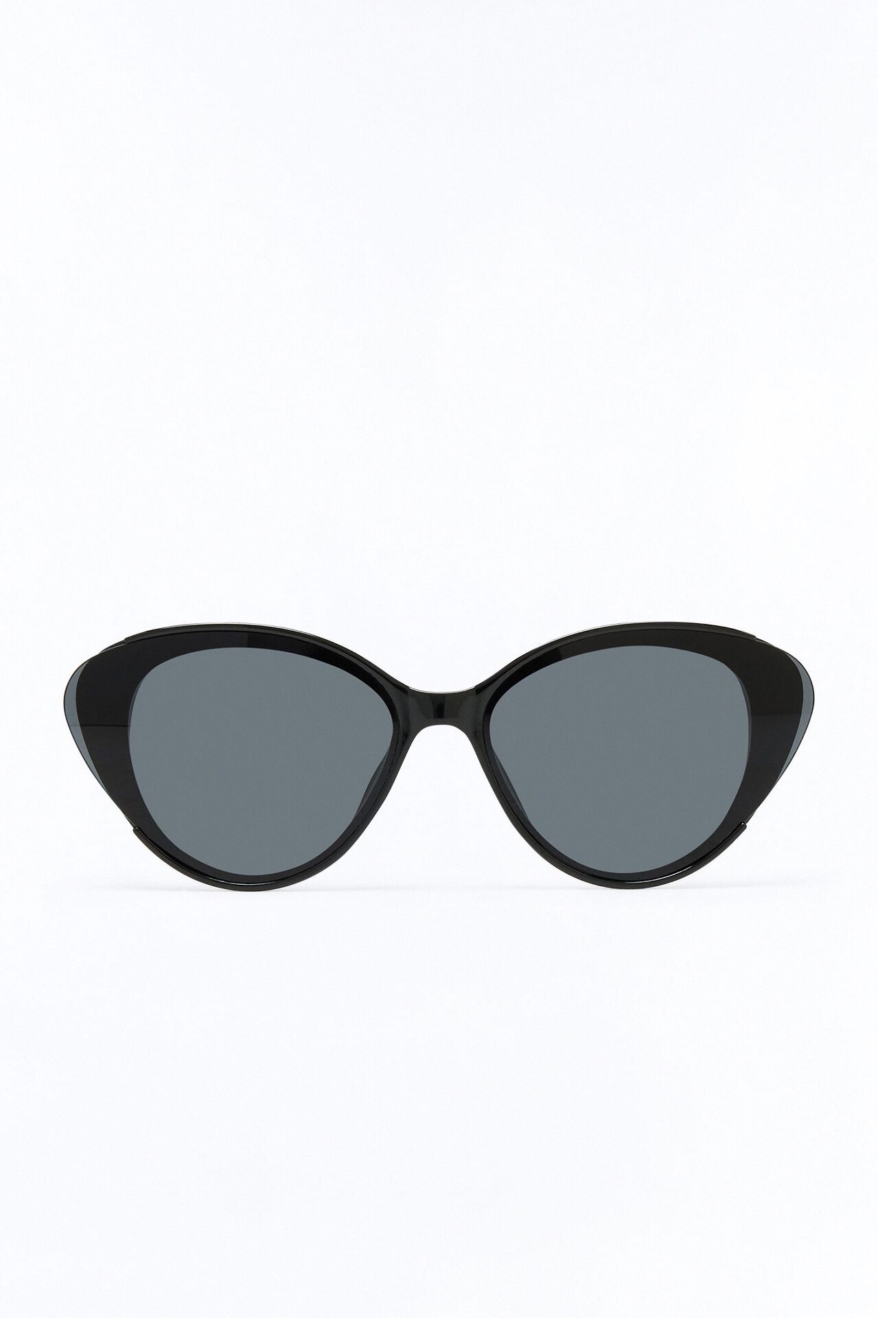 She Is The One Sunglasses - Black