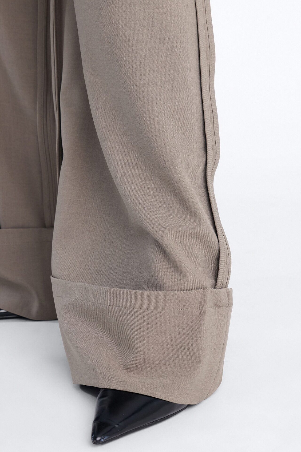 Executive Decisions Cuffed Trouser Pant 32″ - Olive