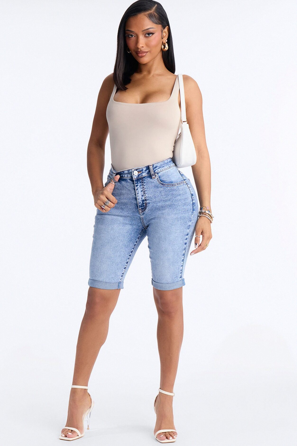 Mendocino Cuffed Stretch Bermuda Shorts - Medium Wash