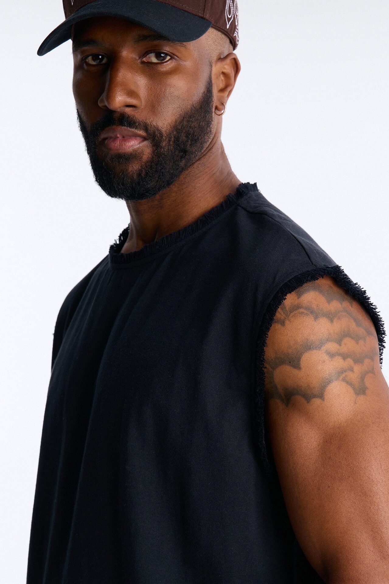 Relaxed Raw Edge Muscle Tee - Black