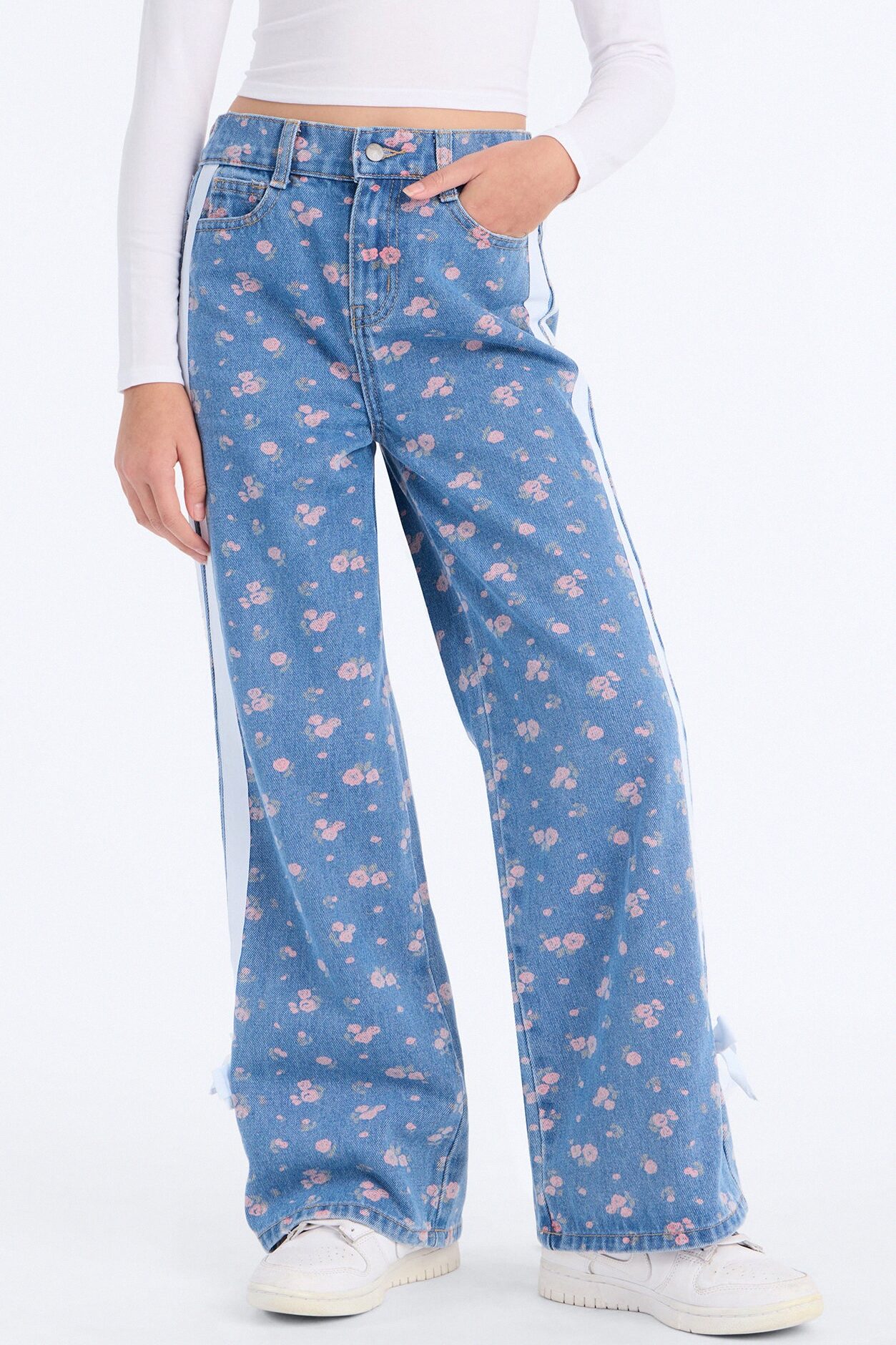 Mini Big Plans Floral Wide Leg Jeans - Medium Wash