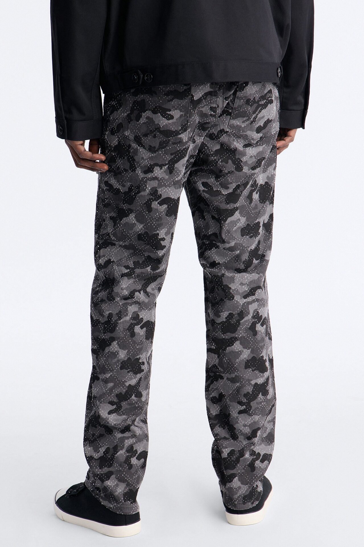 Slim Embellished Hex Pant - Black