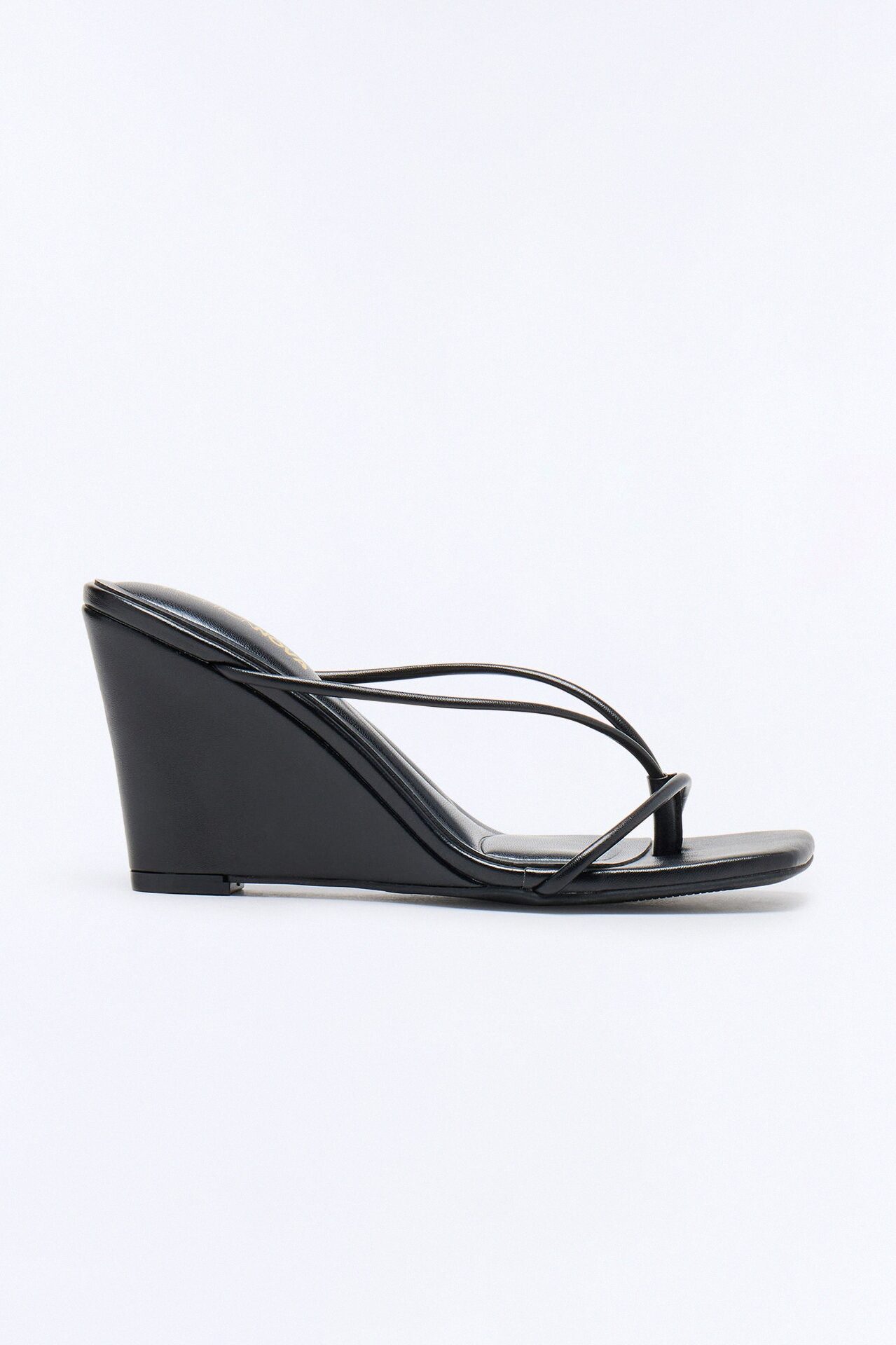 Kellie Thong Wedges - Black